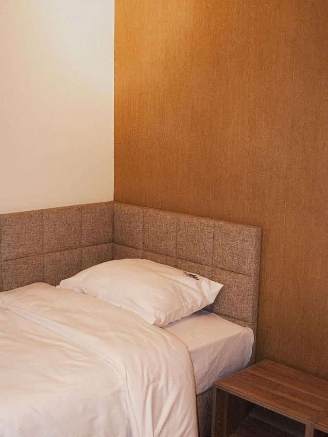 Single Room with Private Bathroom