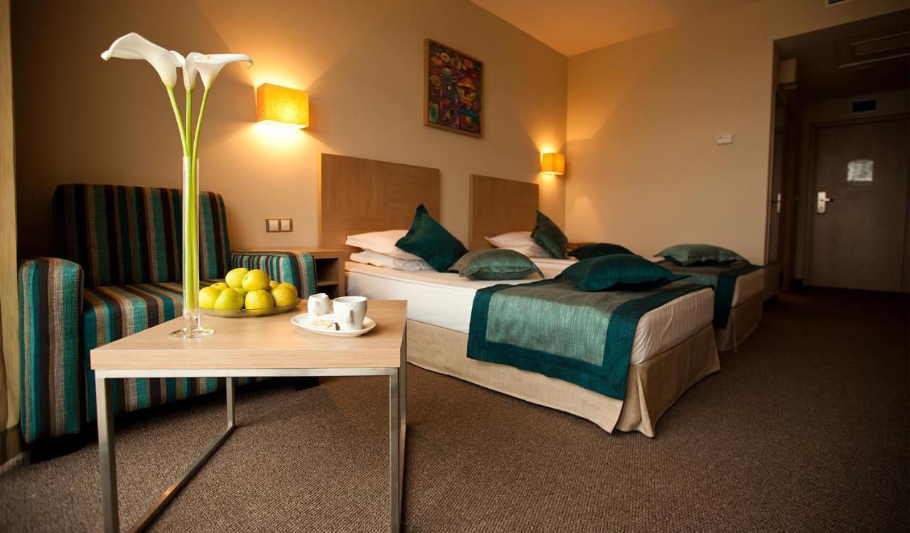 Standard Room with Sea View - Free SPA & Beach Access