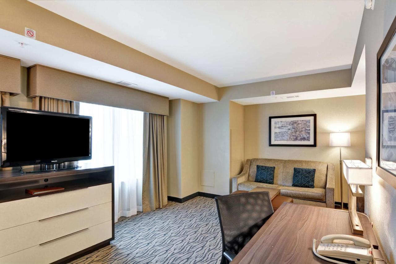 King Studio Suite