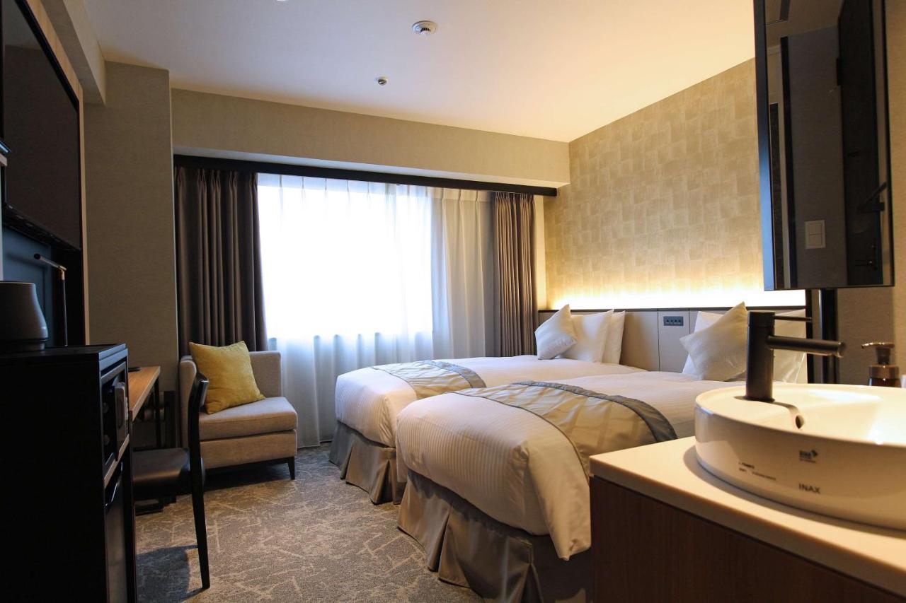 Superior Twin Room with Shower Booth Only - Non-Smoking