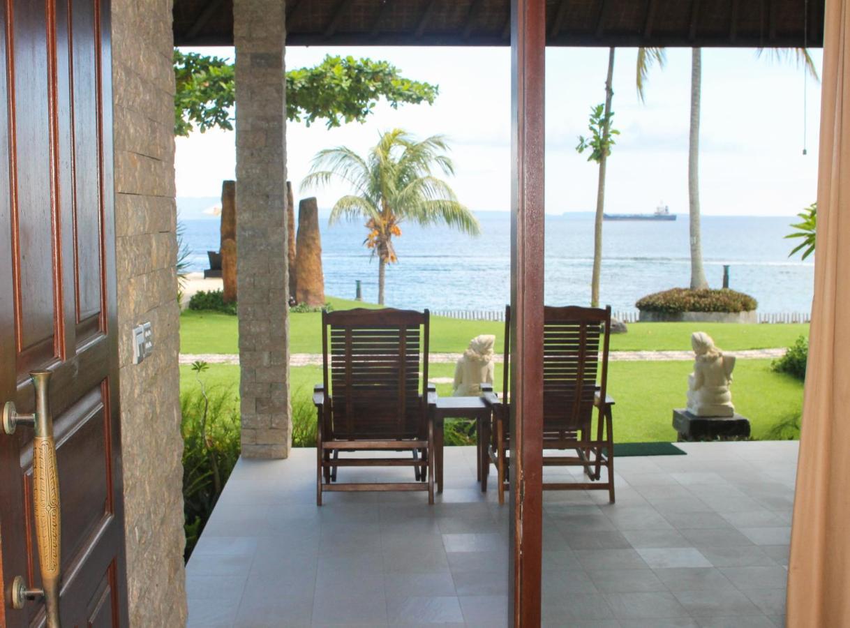 Deluxe Sea Front Bungalow