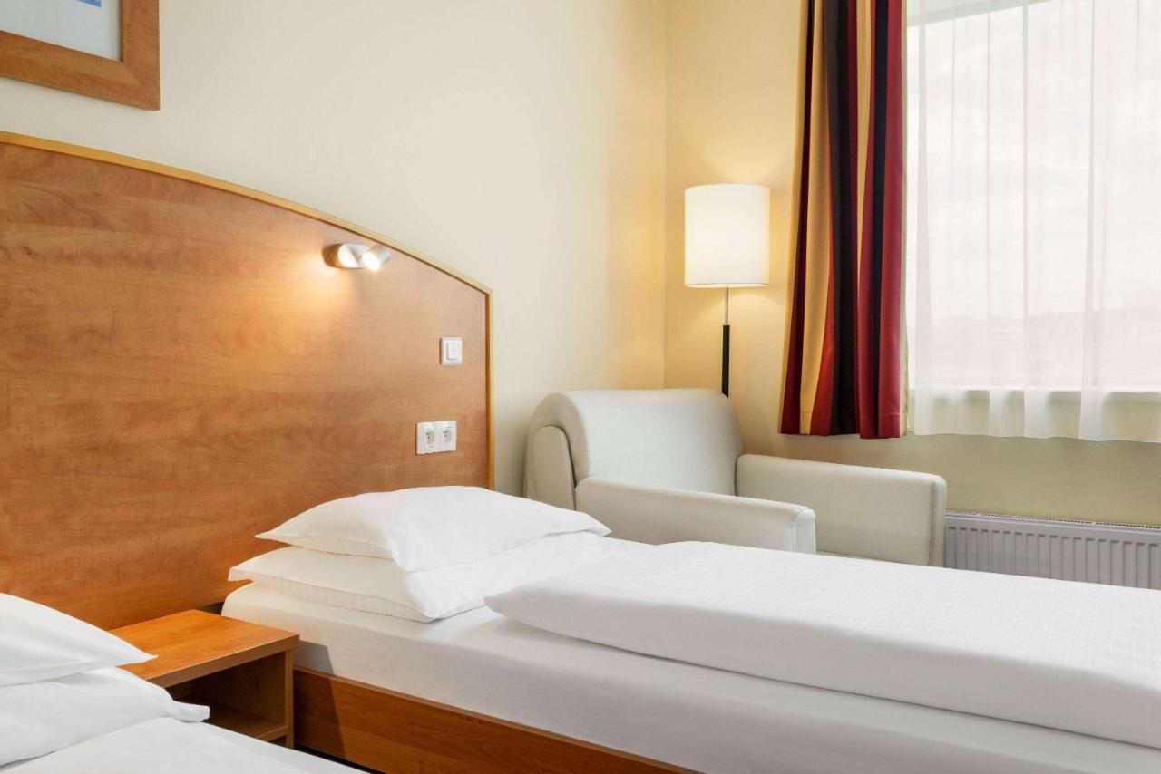 Comfort Twin Room