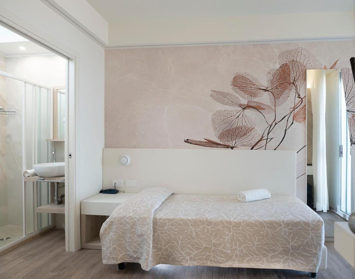 Deluxe Single Room with Sea View