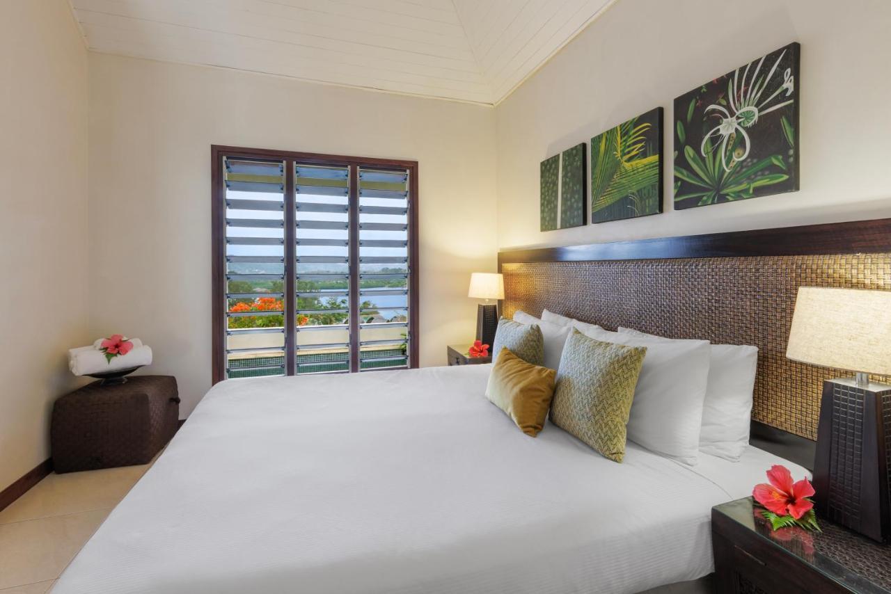Lagoon View Pool Bungalow