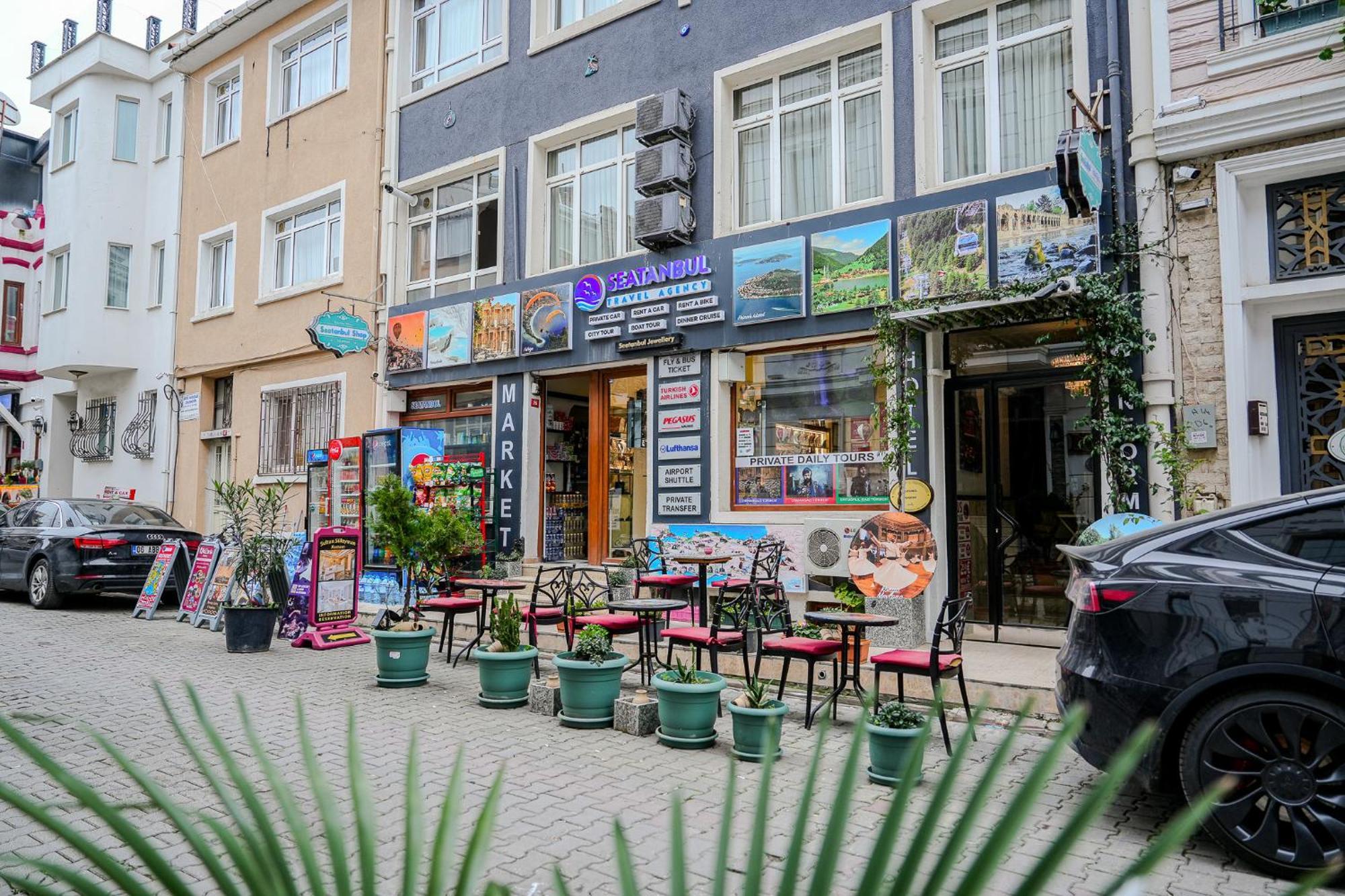 Double Room with Street View, No Smoking