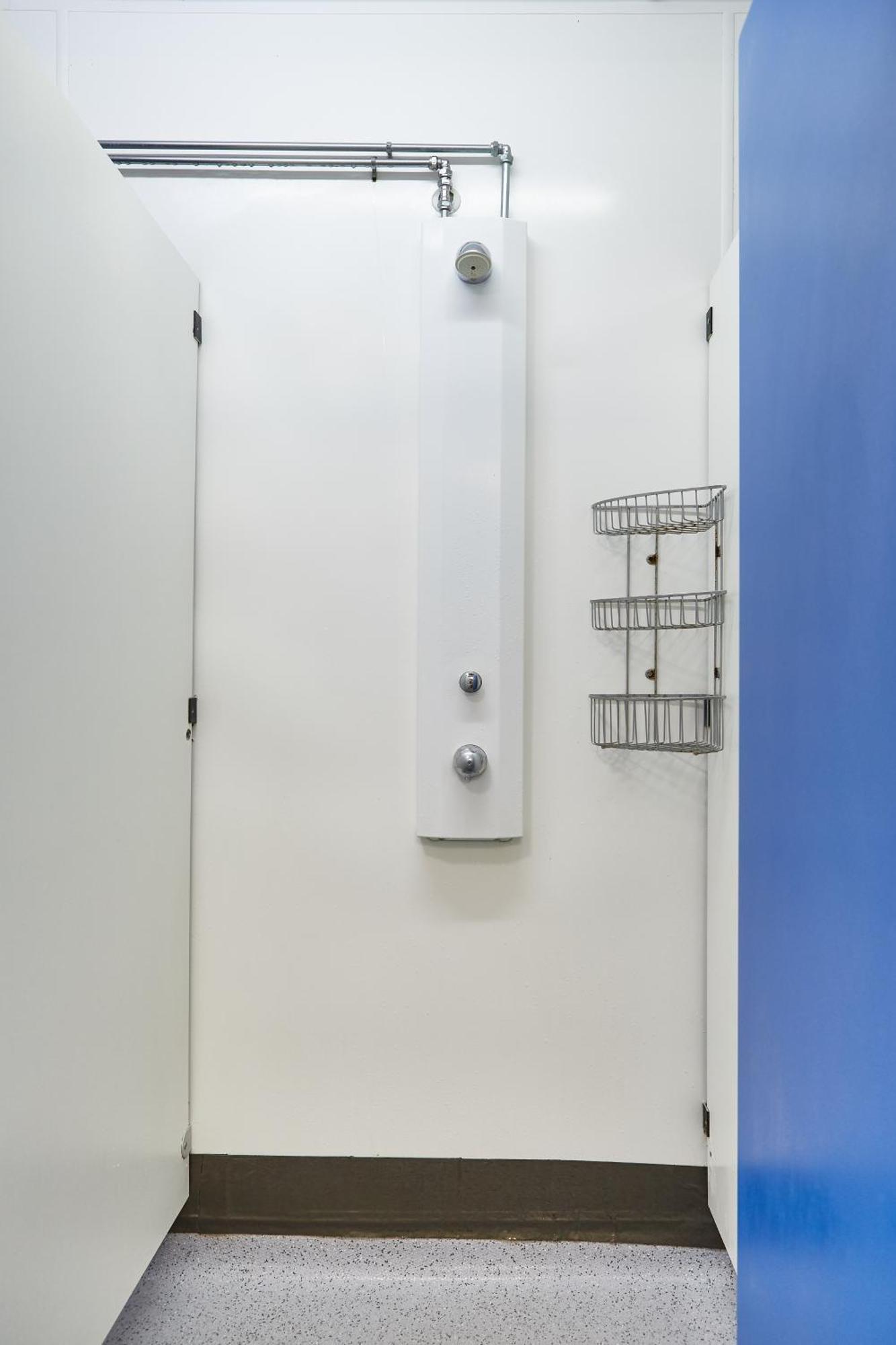 Bed in 9-Bed Mixed Dormitory Room with External Shared Bathroom