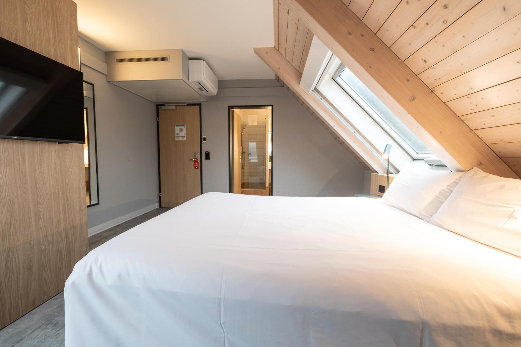 Executive Double Room with Sofa Bed
