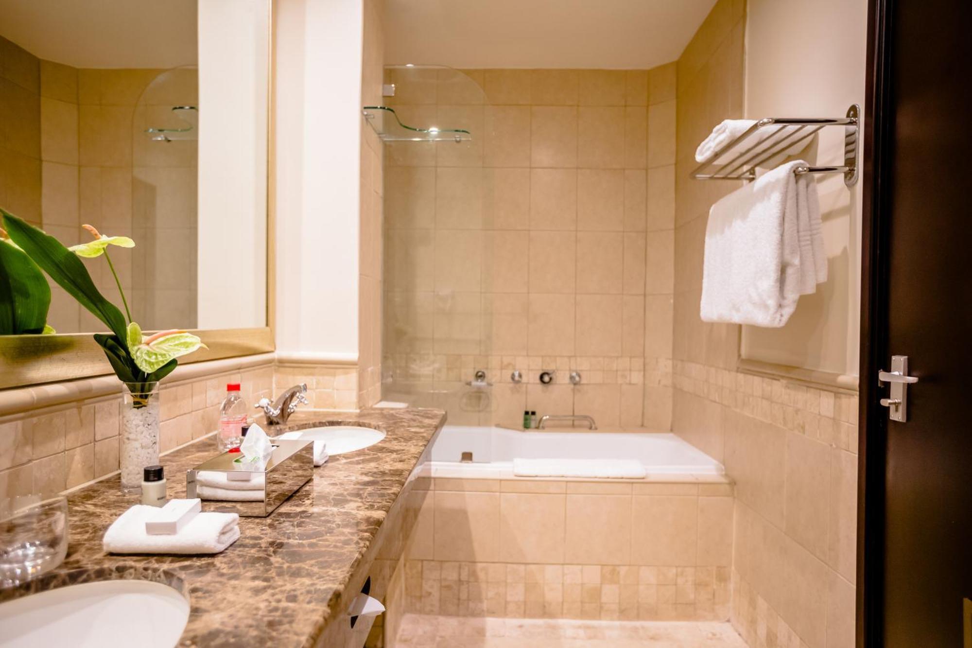 Executive King Room