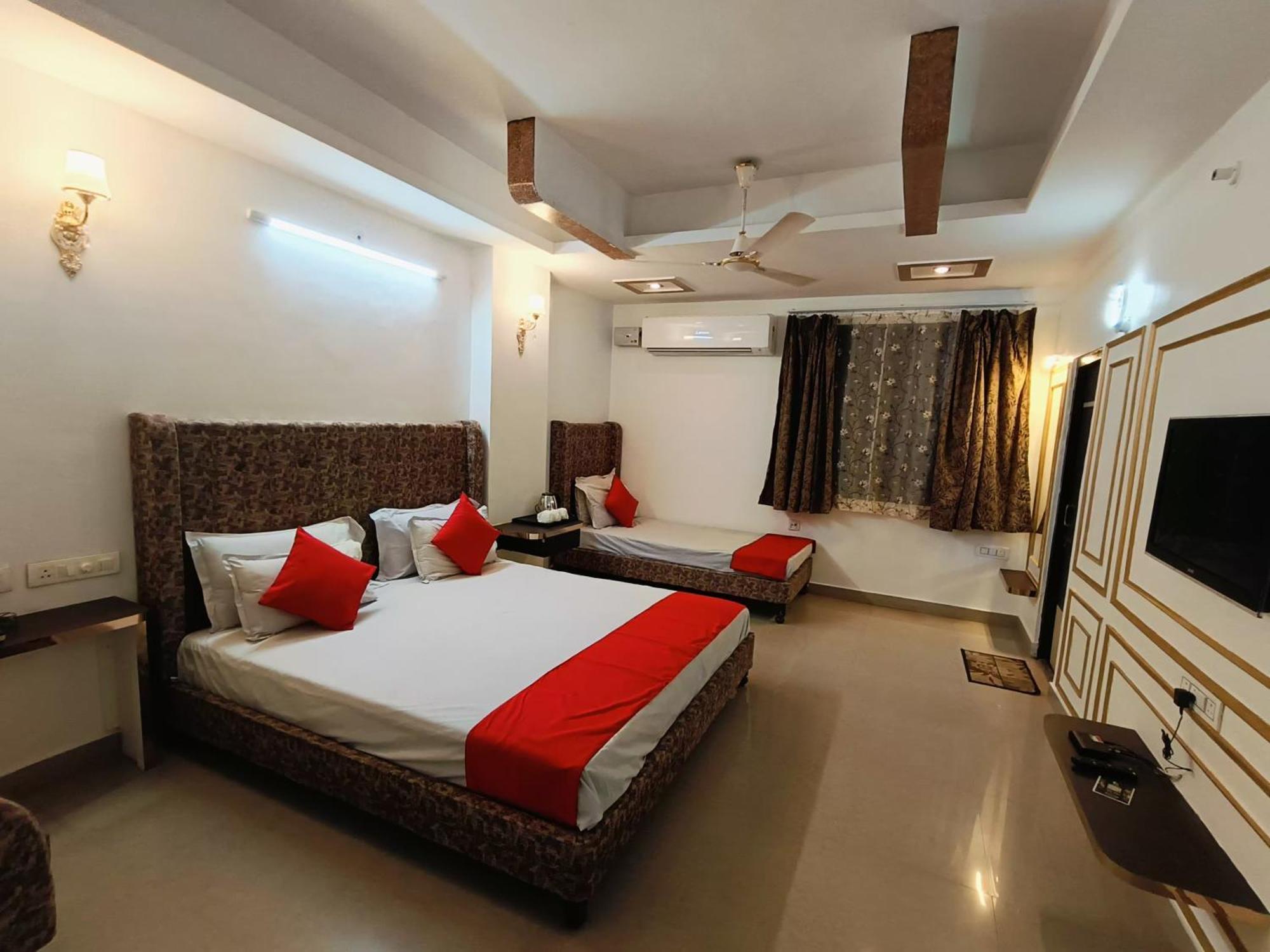 Executive Triple Room