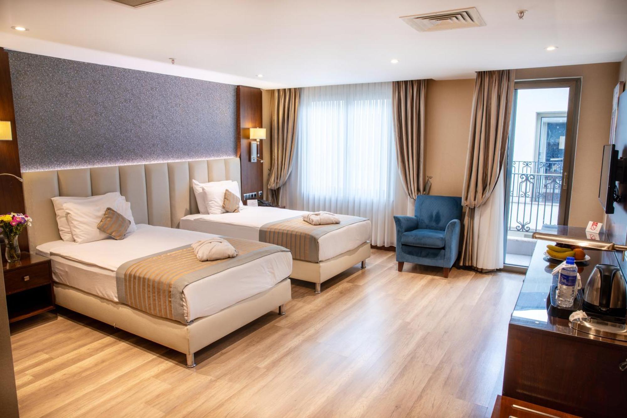 Superior Twin Room