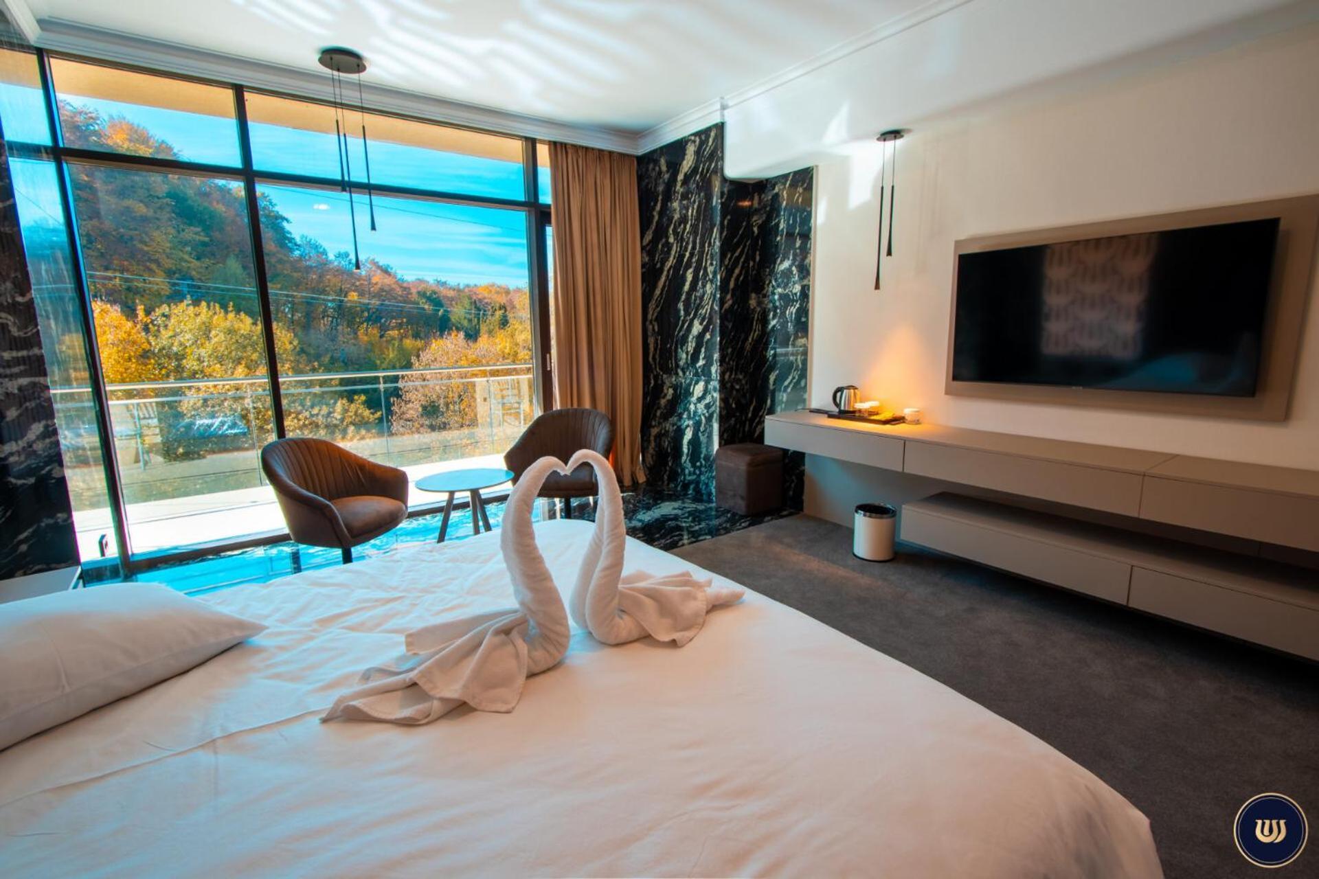 Superior King Room