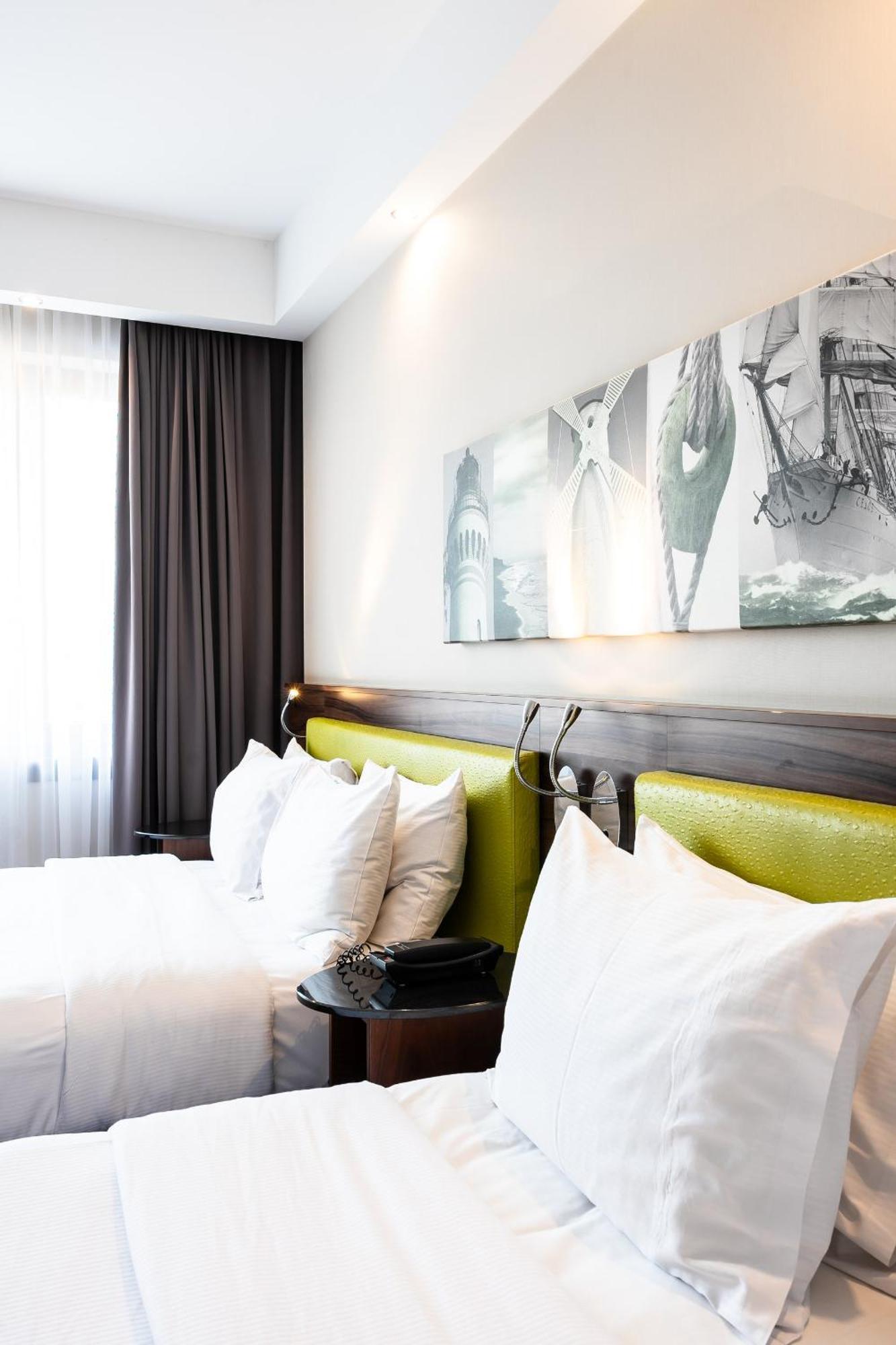 Queen Room with Two Queen Beds