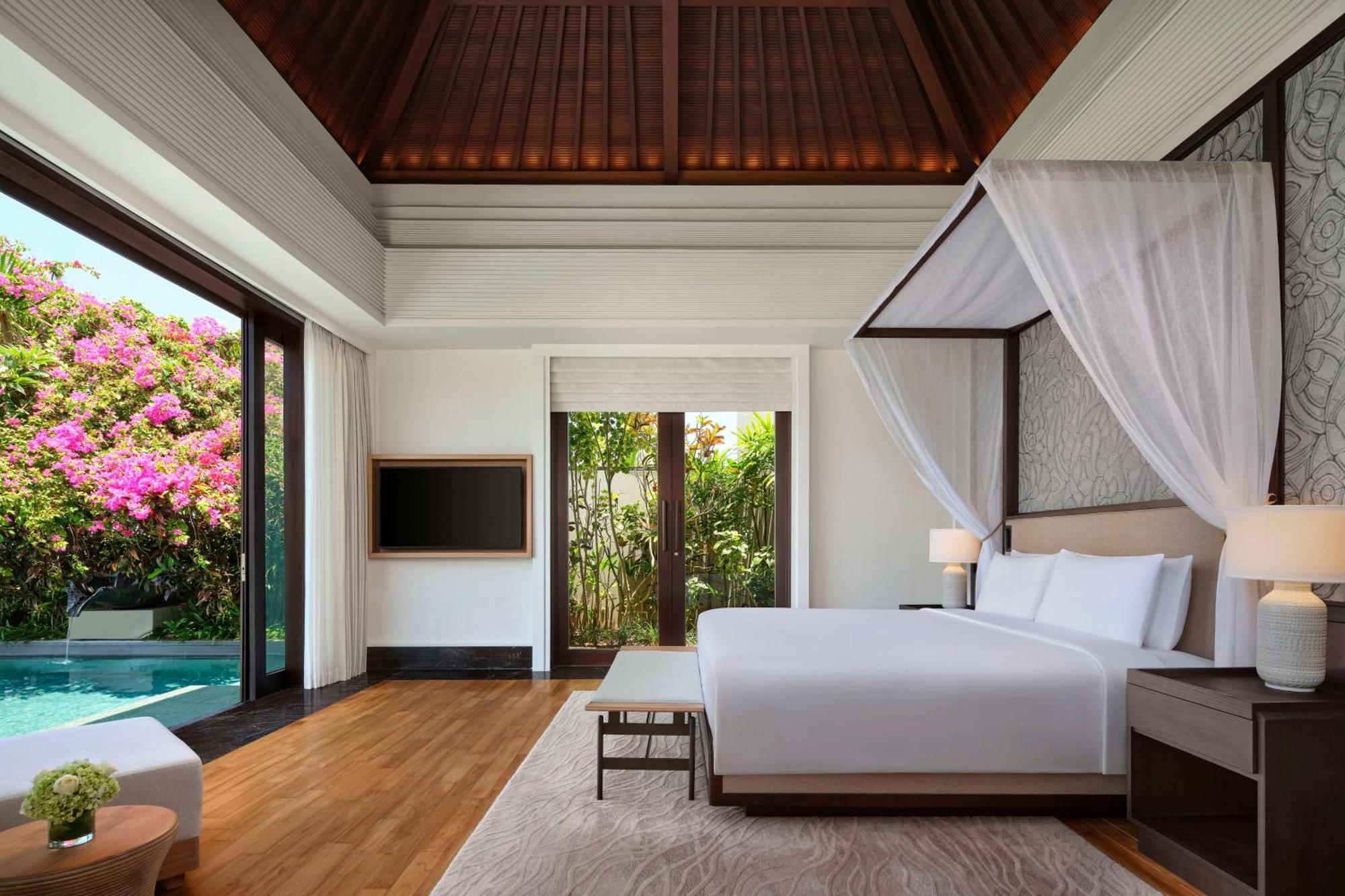 One-Bedroom Valley Pool Villa