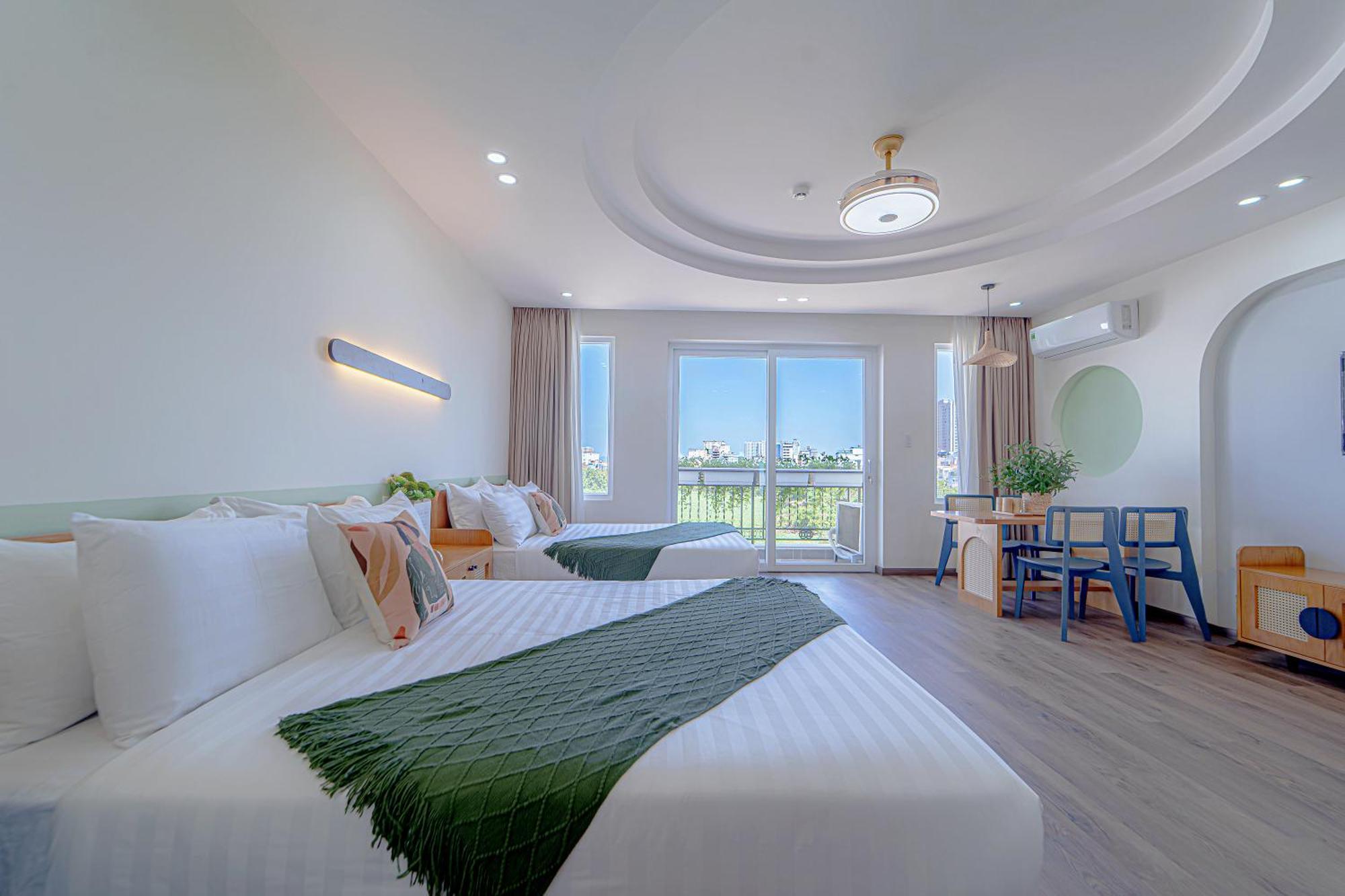 Quadruple Room with Balcony