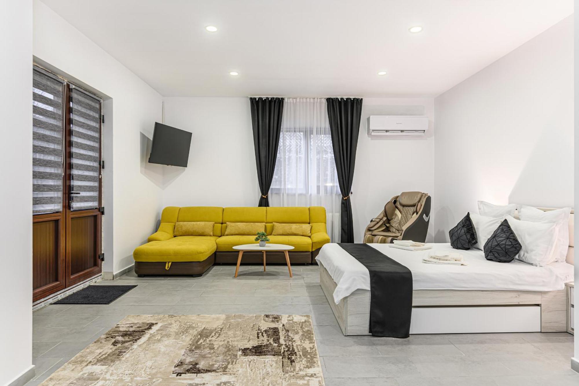 Superior Family Room