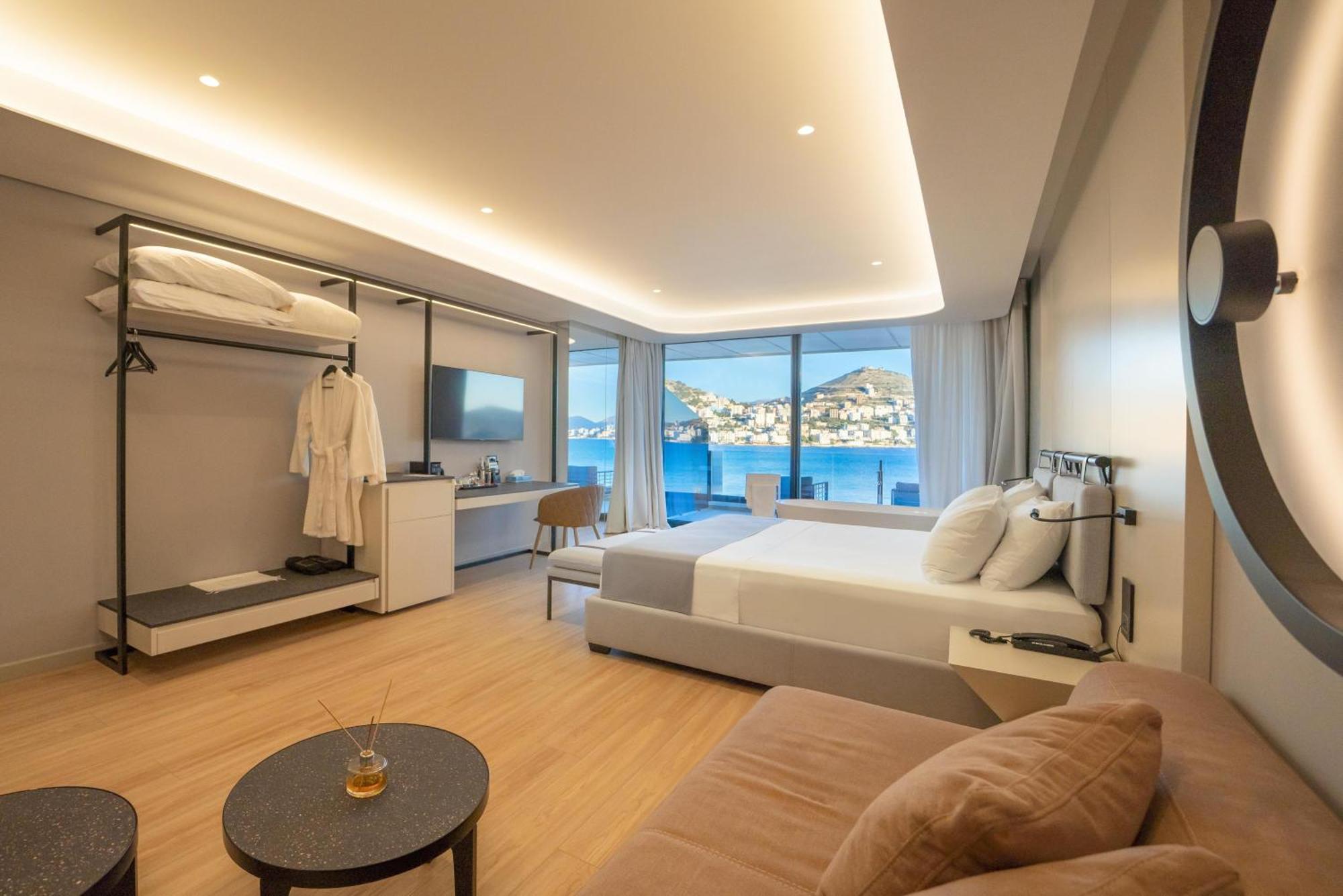 Superior Suite with Sea View