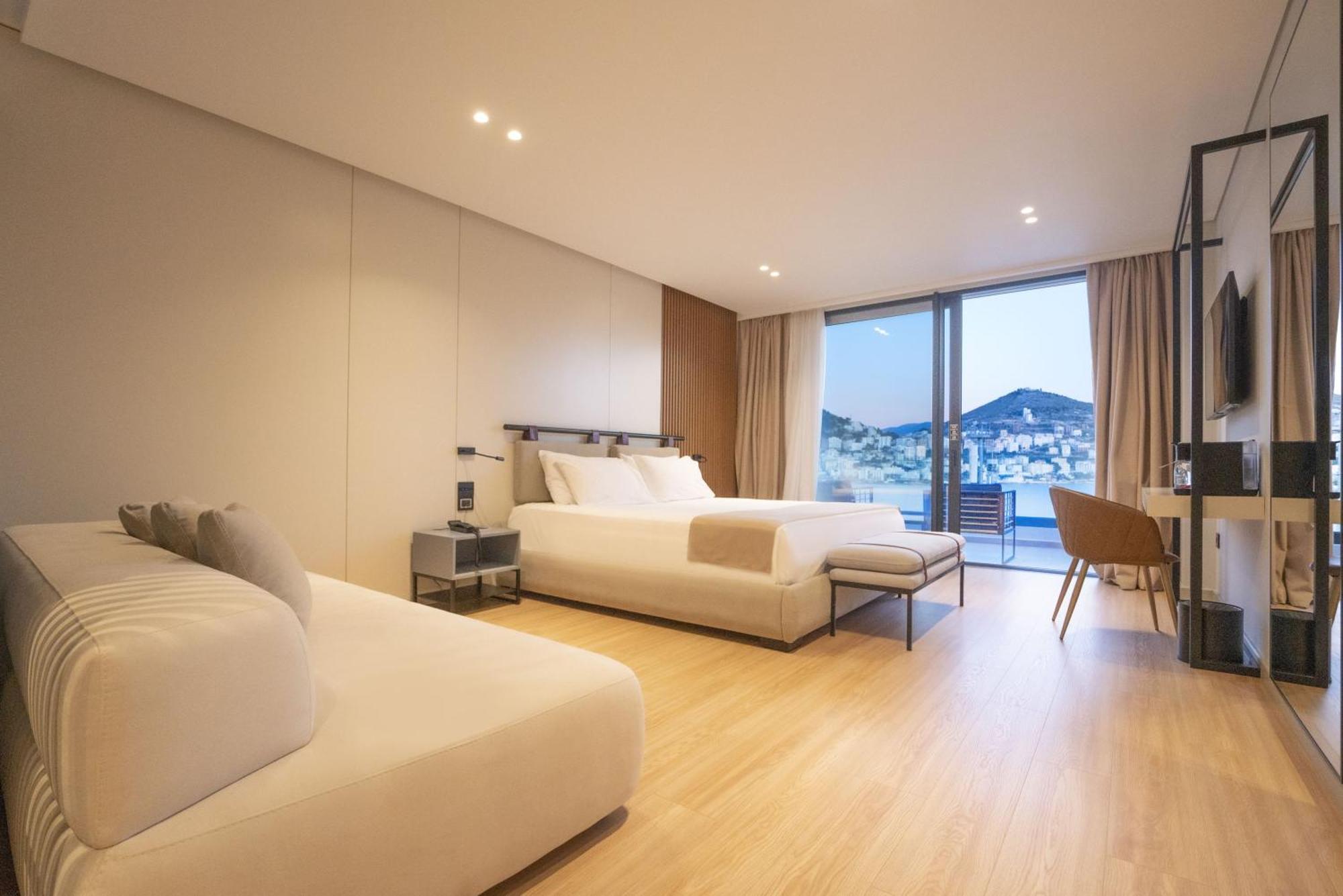 Junior Suite with Sea View