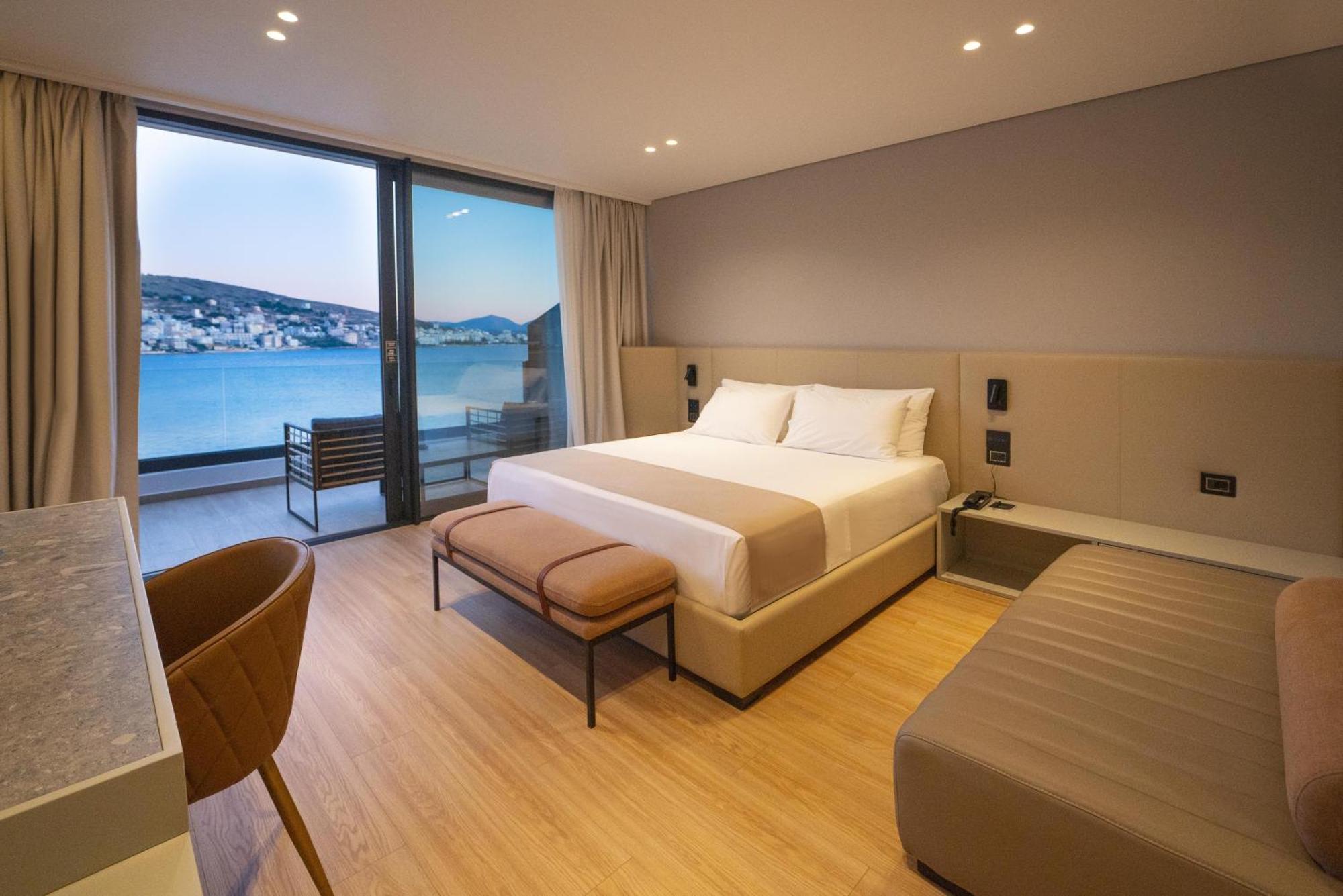Deluxe Double Room with Sea View