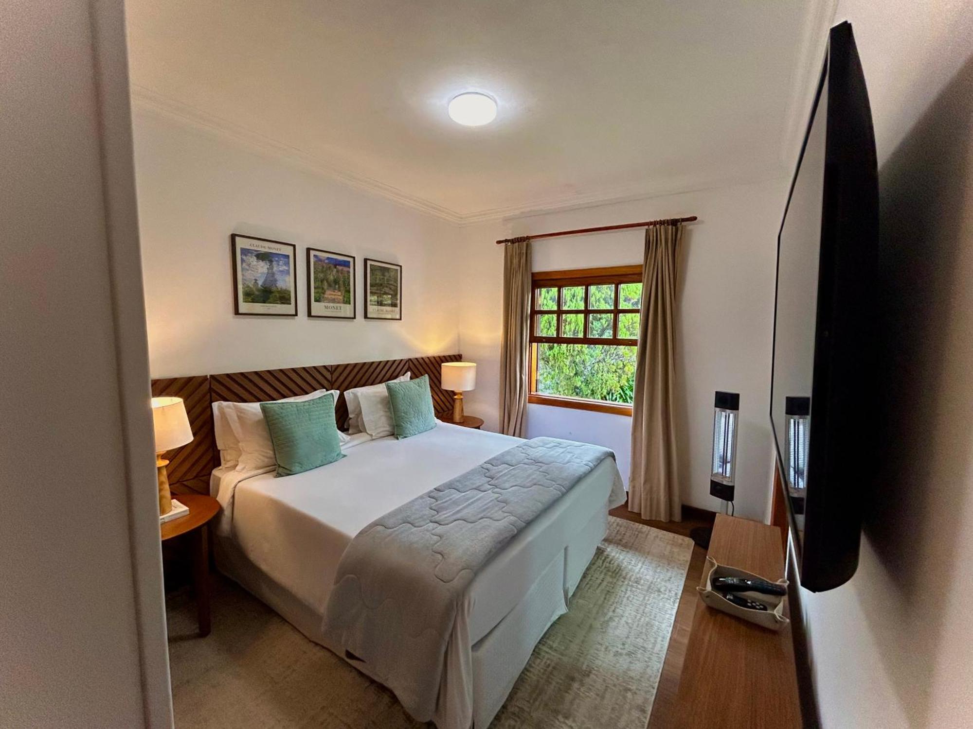 Double or Twin Room with Garden View