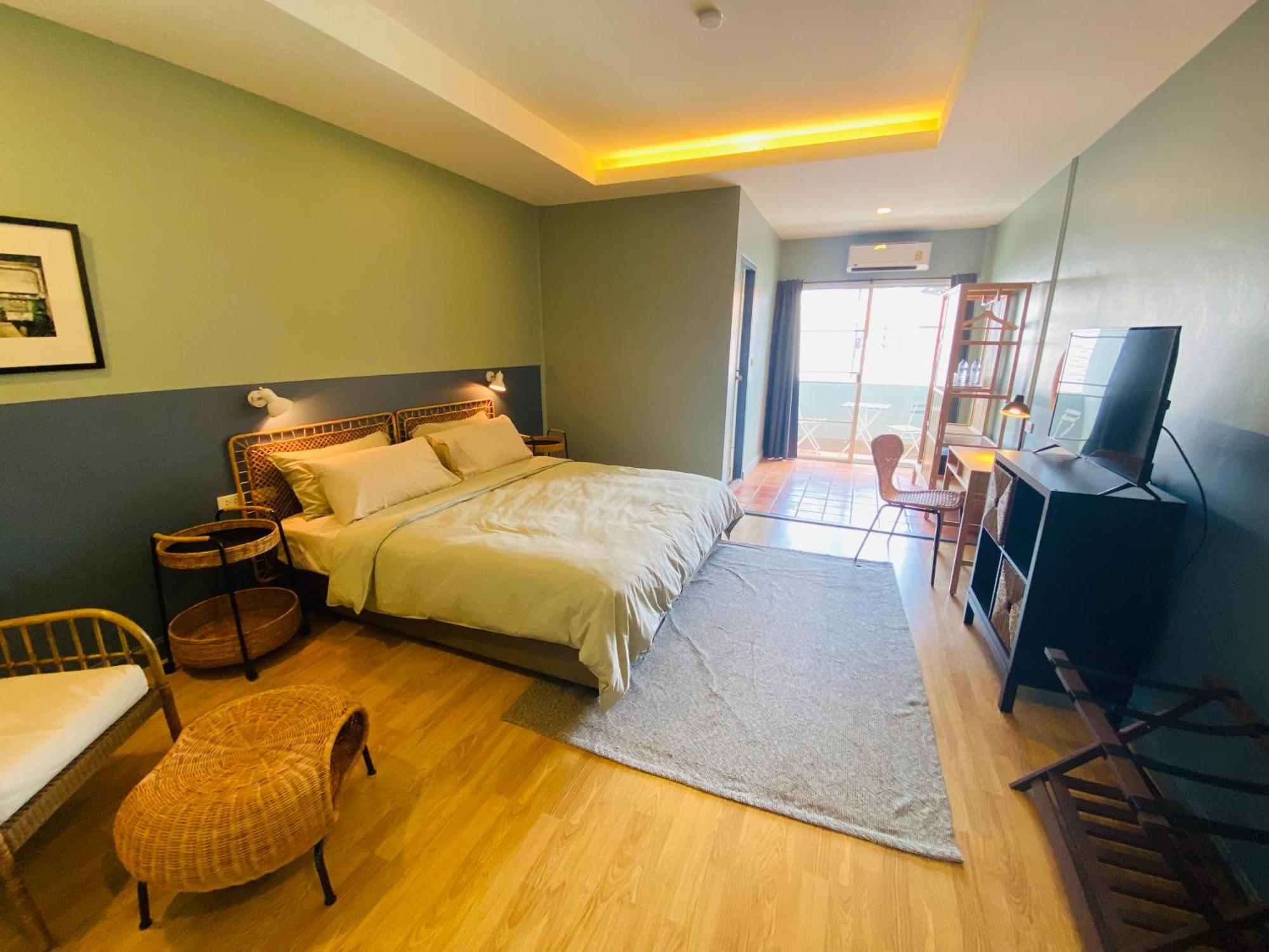 King Room with Balcony