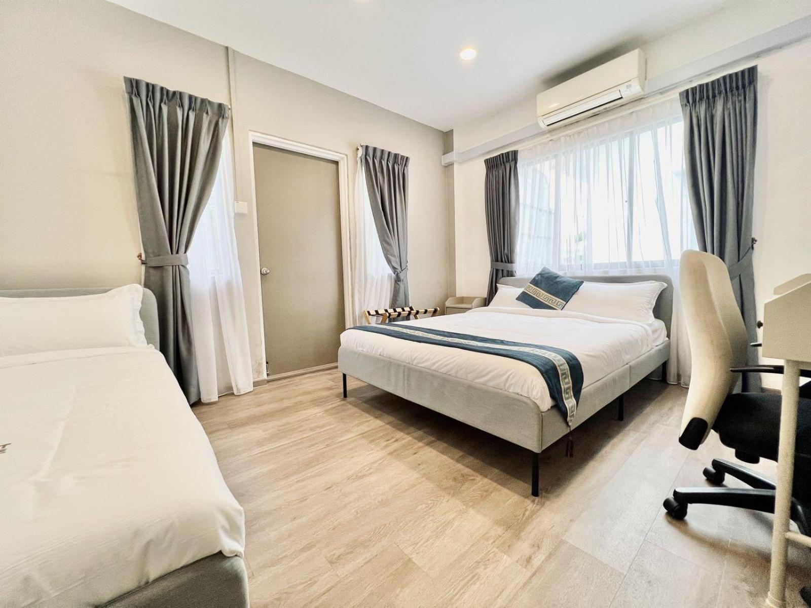 Triple Ensuite