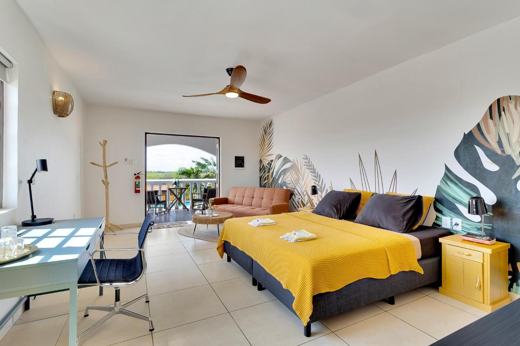 Deluxe Double Room with Balcony