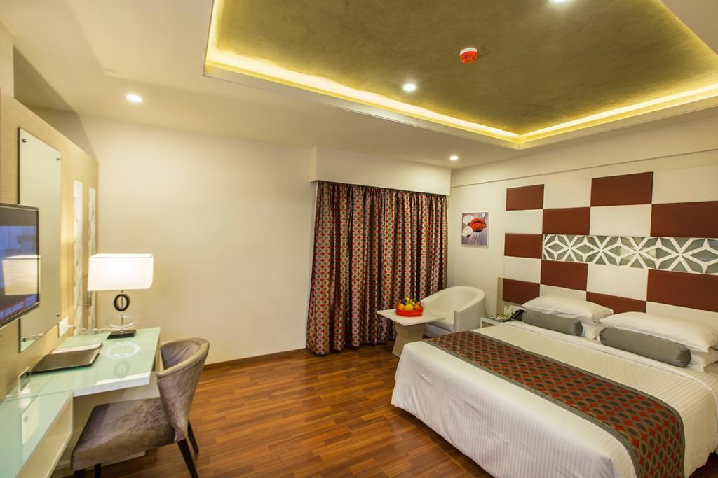 Superior Deluxe Double or Twin Room
