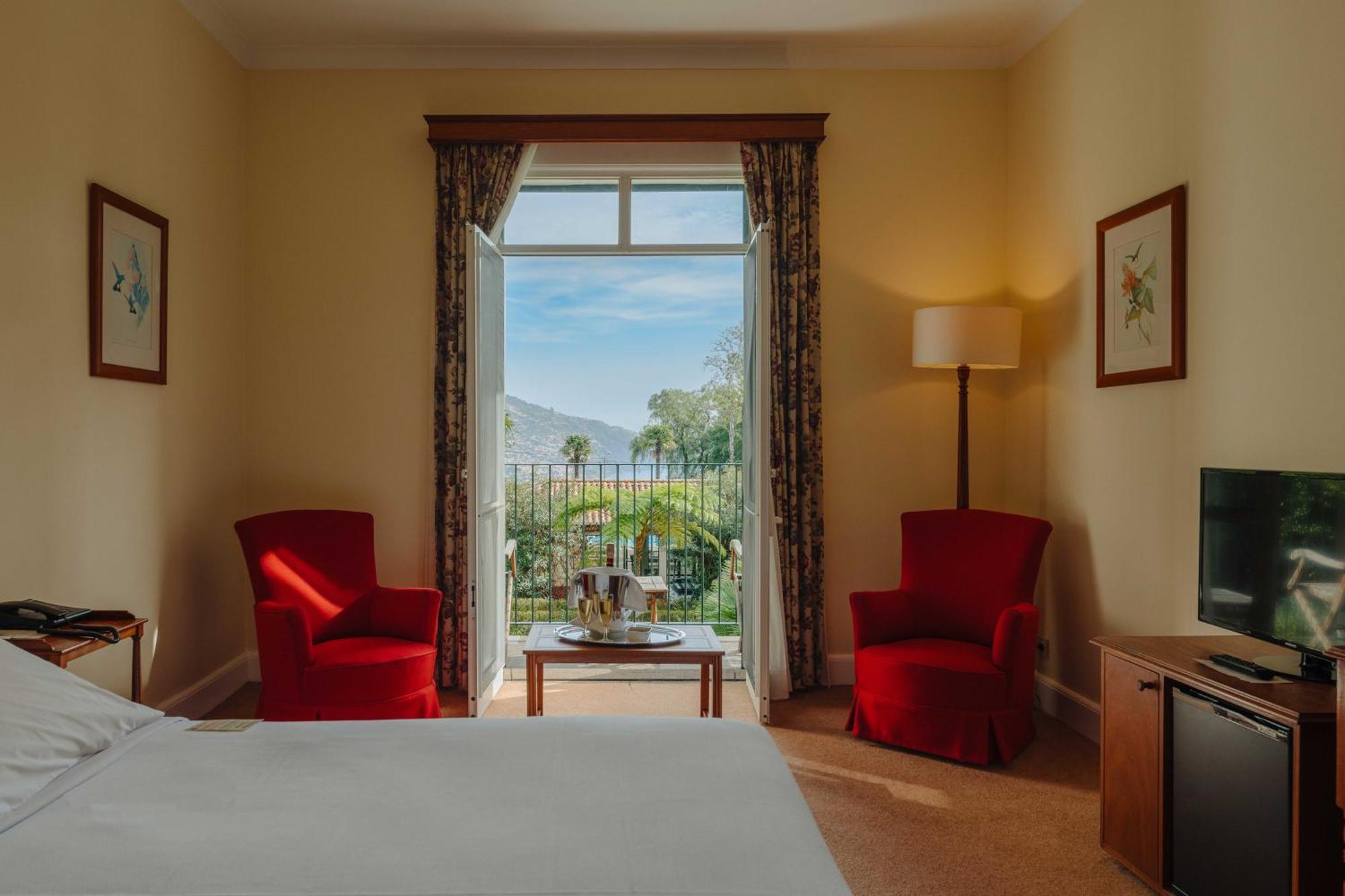 Superior Double or Twin Room with Balcony and Panoramic View