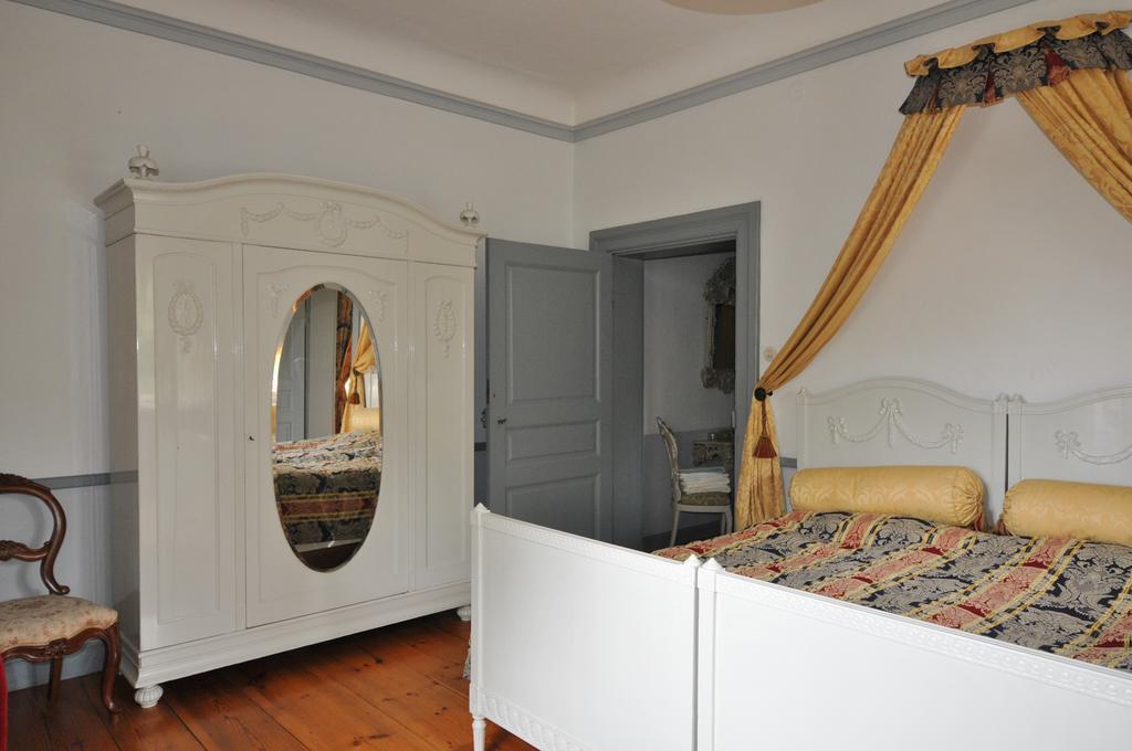 Suite with Garden View