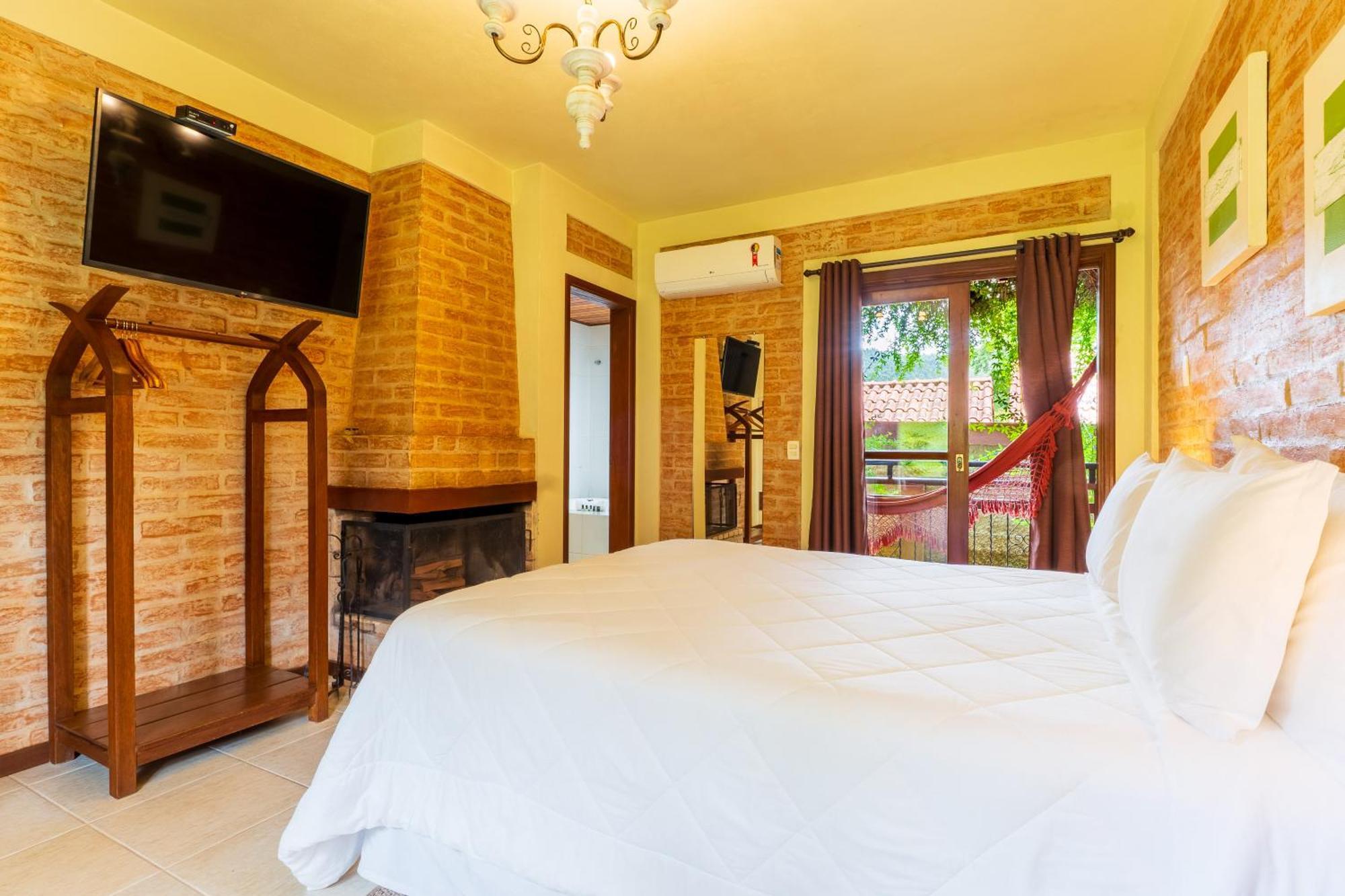 Double Room with Patio