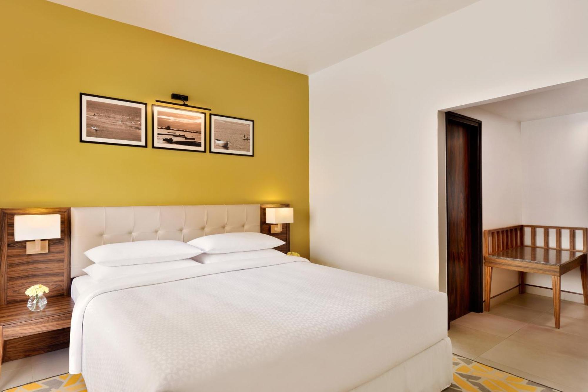 1 Bedroom Villa, 1King, Bathrooms:2, Balcony - INR 500 hotel credit per night
