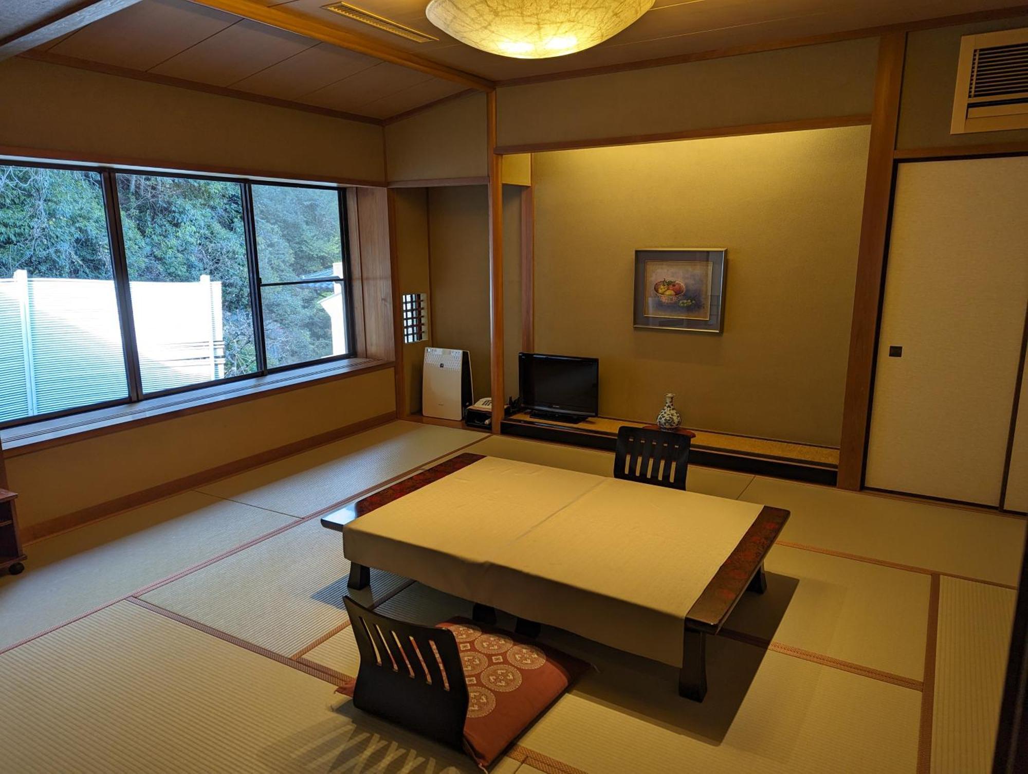 Japanese-Style Quadruple Room