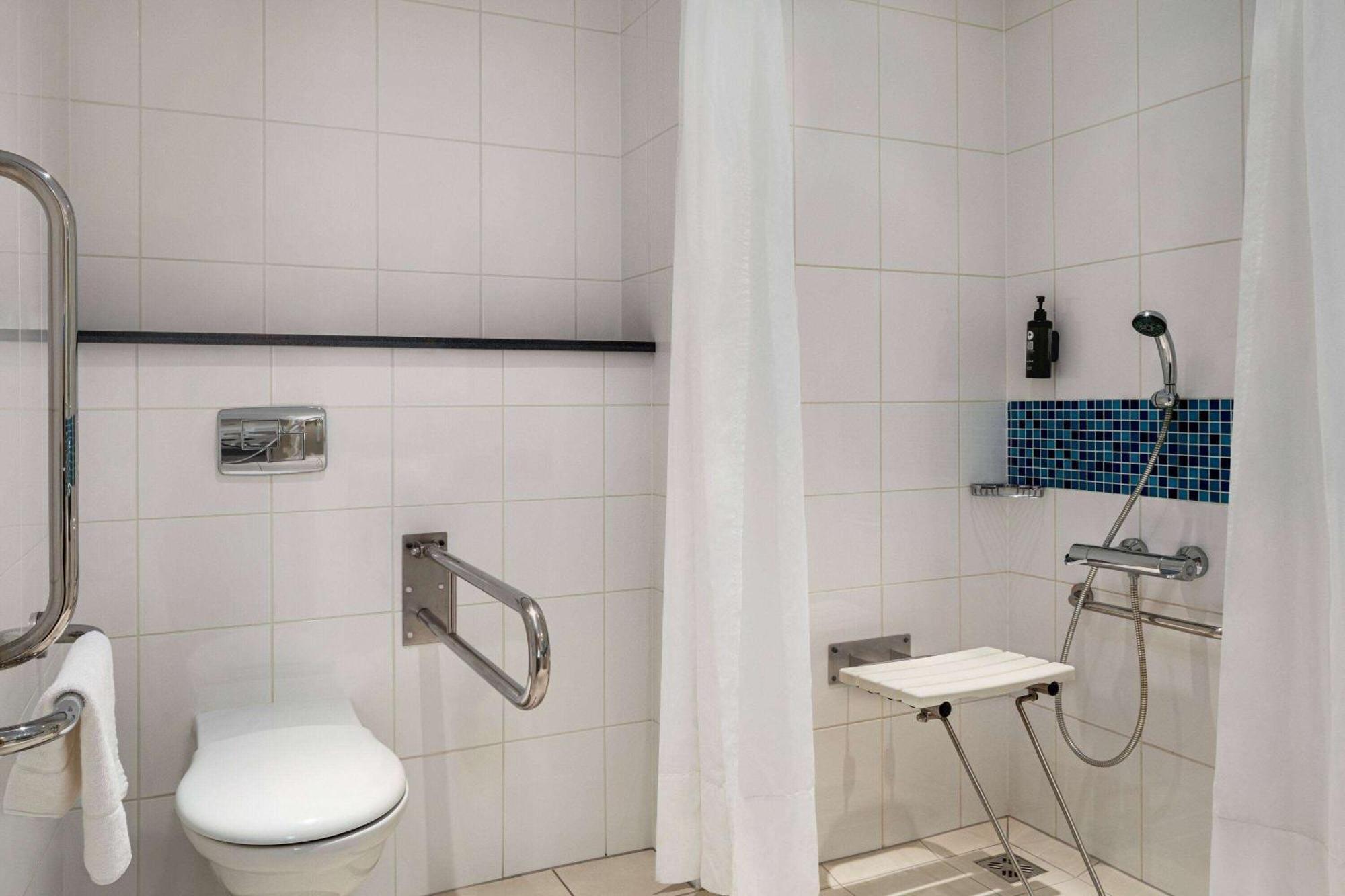 Comfort Accessible Room