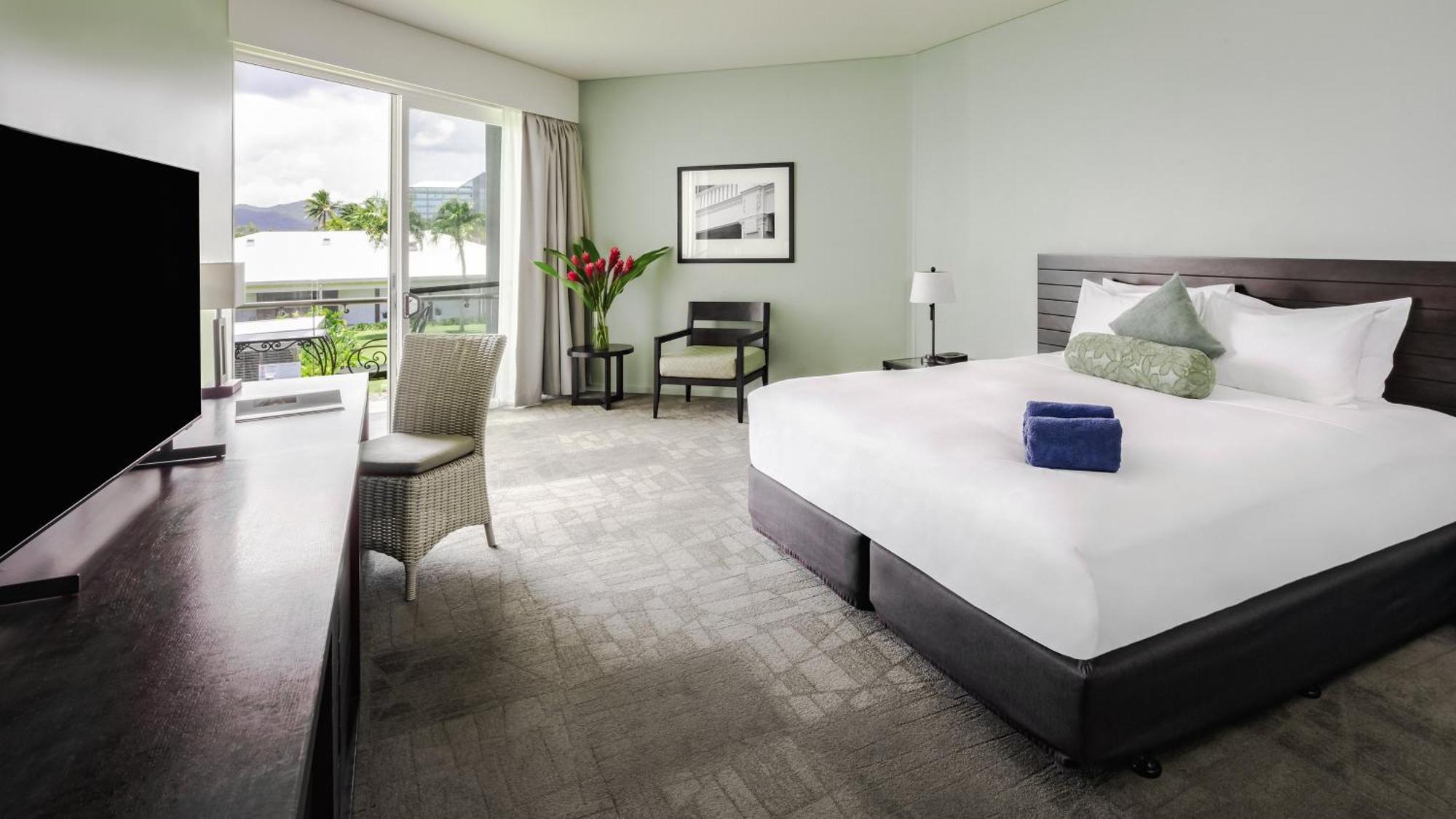 Premium King Room