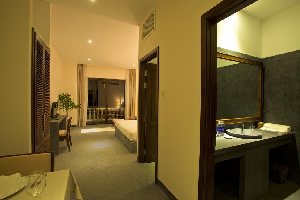 Deluxe Double or Twin Room with Garden View