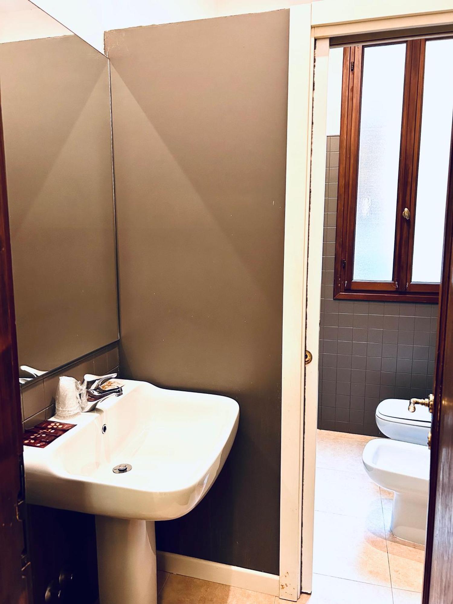 Studio Apartment with kitchenette in separate building