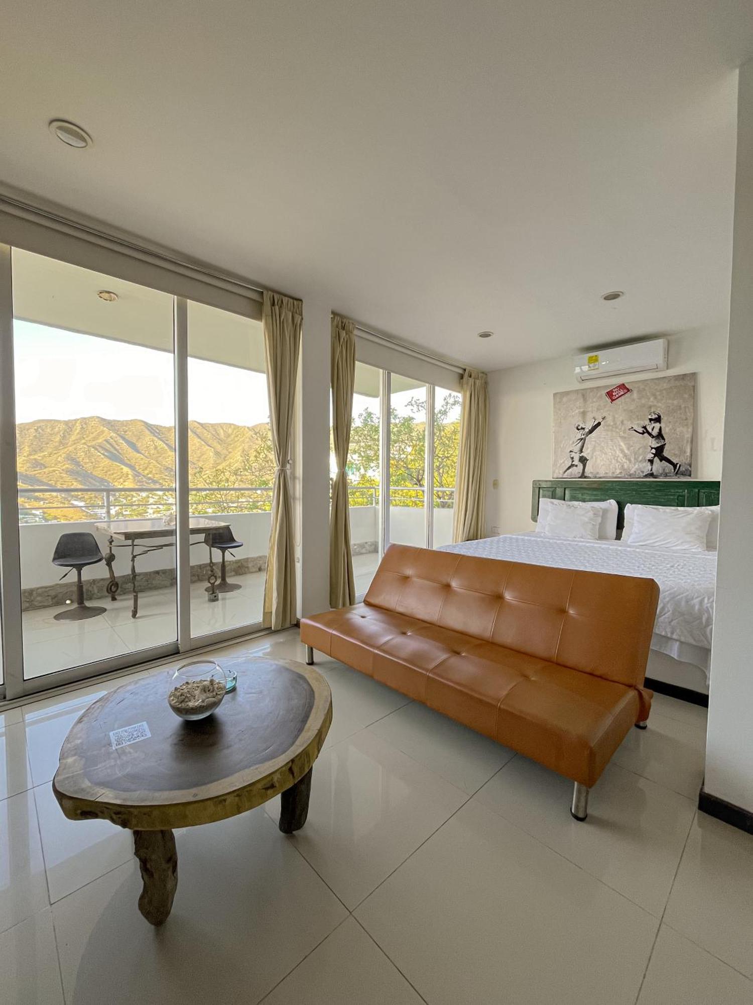 Studio with Sea View