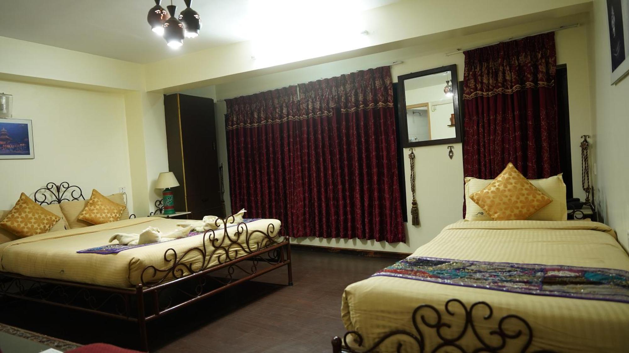 Deluxe Double Room with Balcony