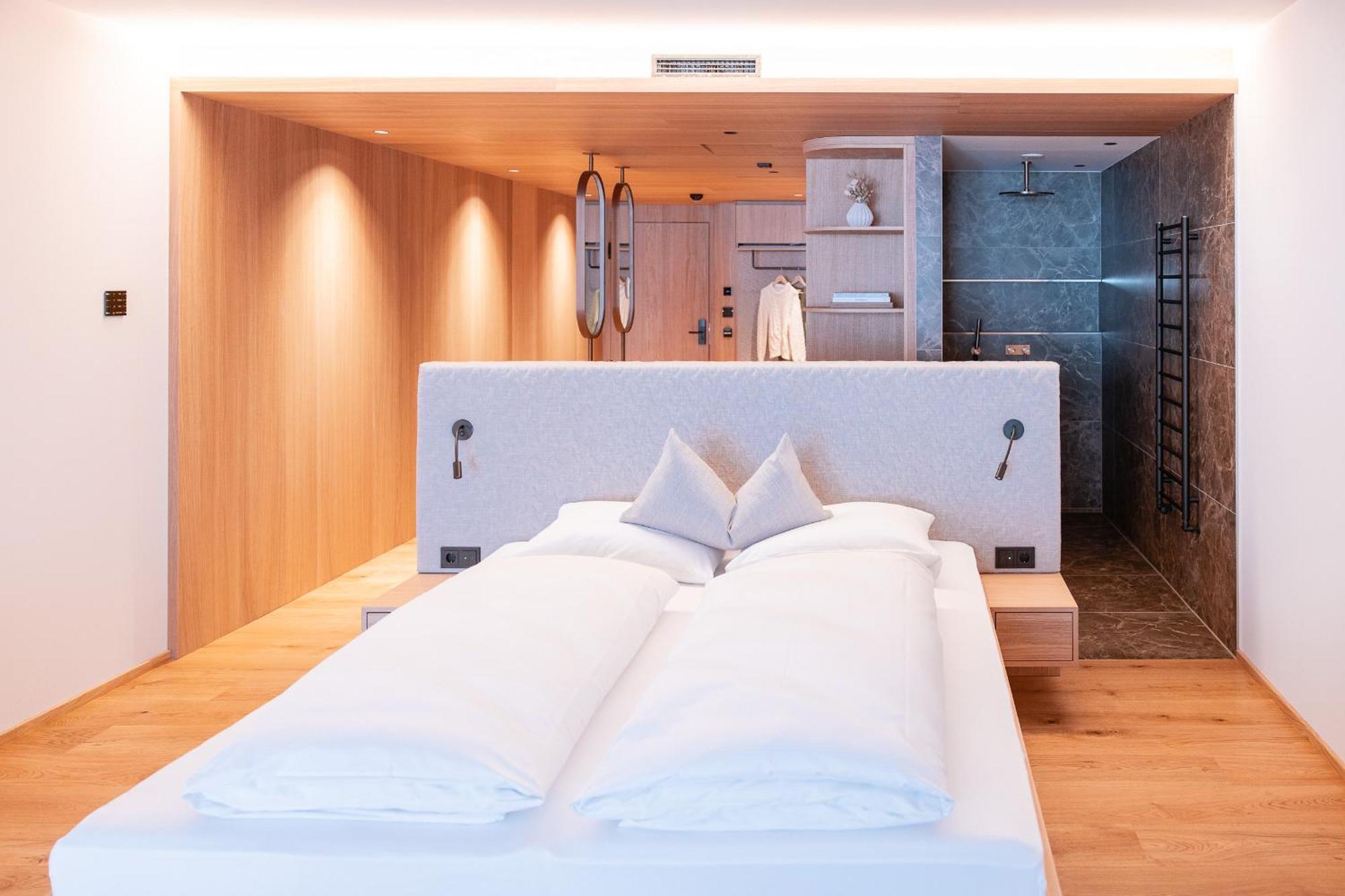 Double Room with Mountain View