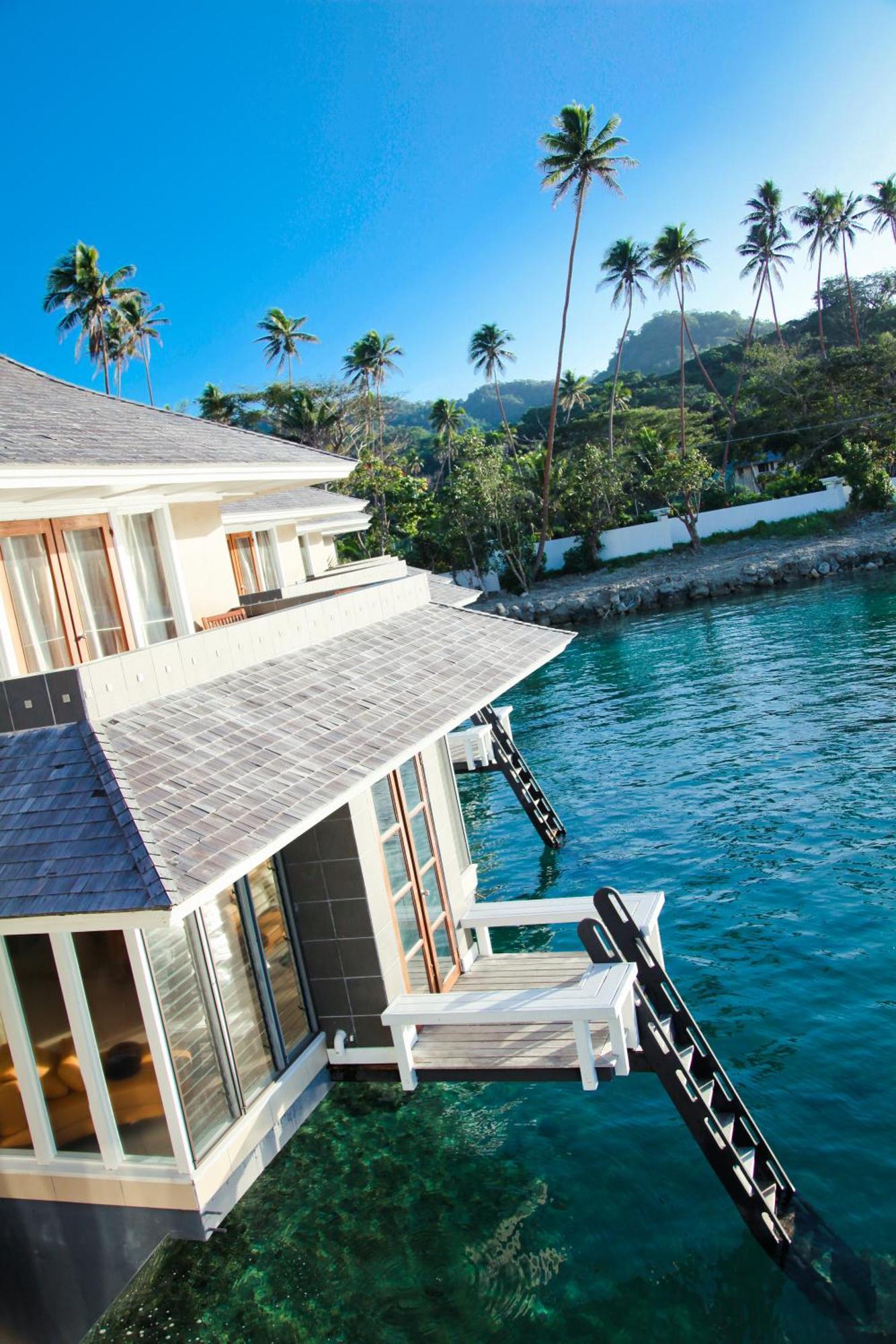 Villa - Waterfront
