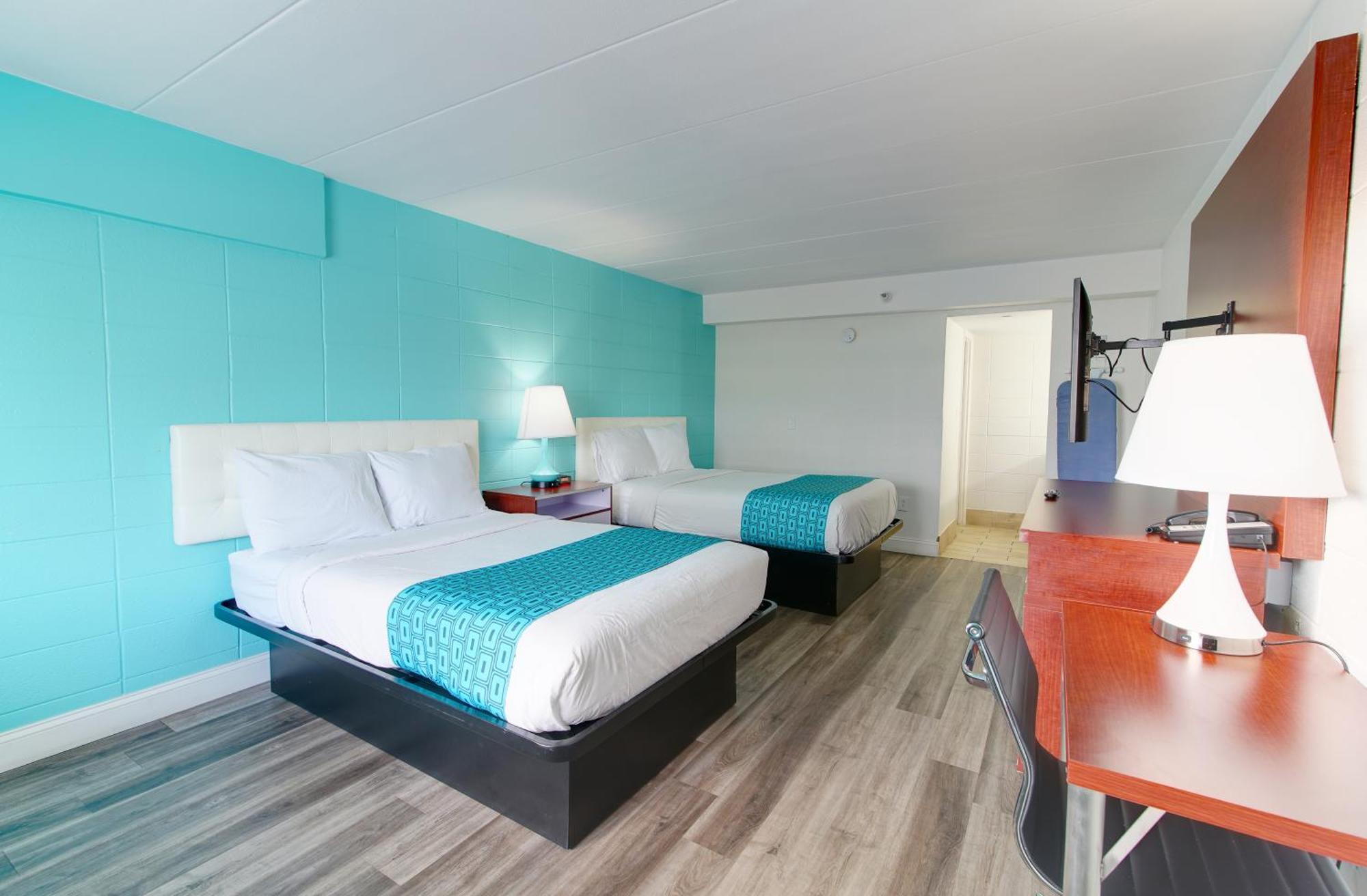 Double Room with Two Double Beds - Non-Smoking