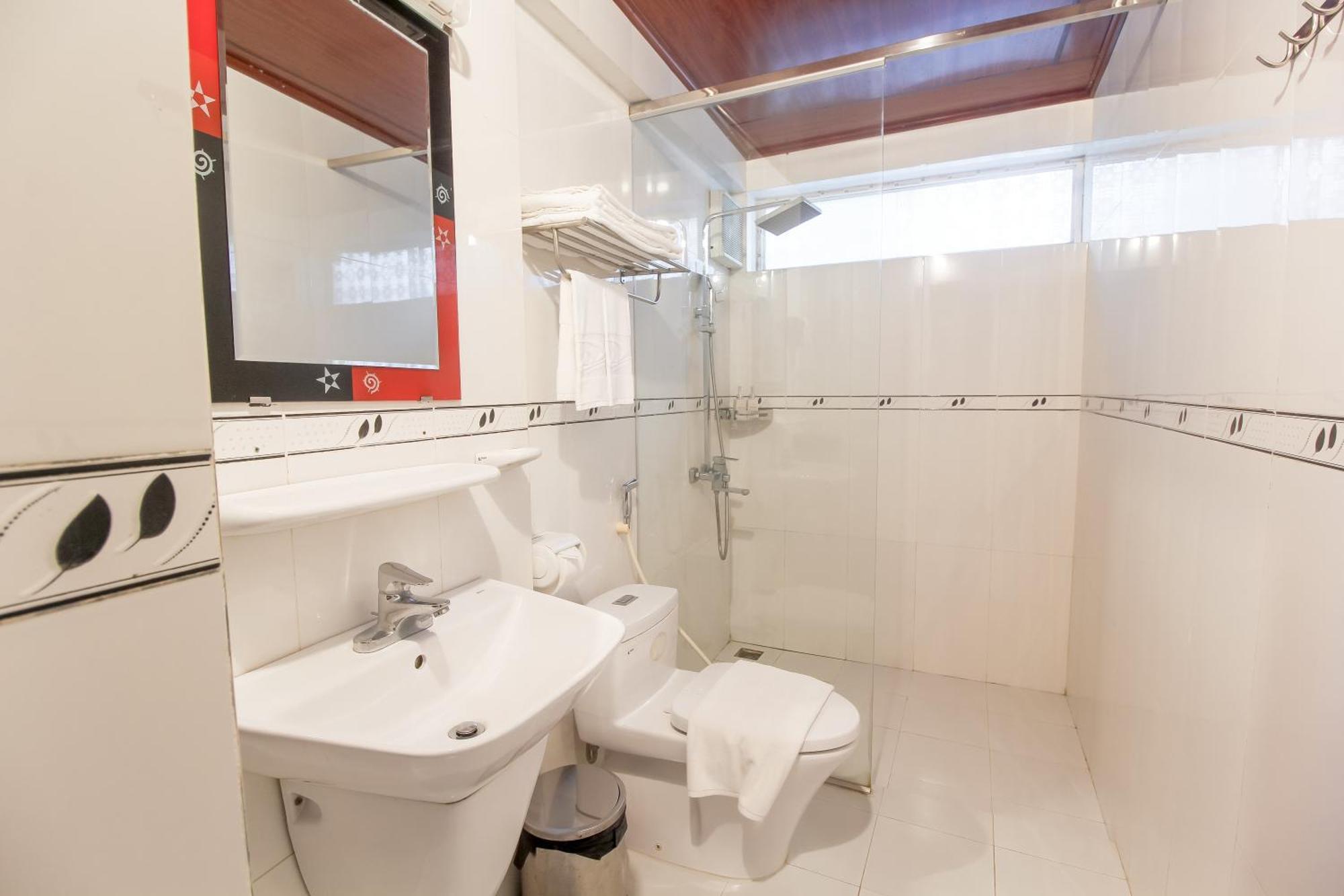 Deluxe King Suite