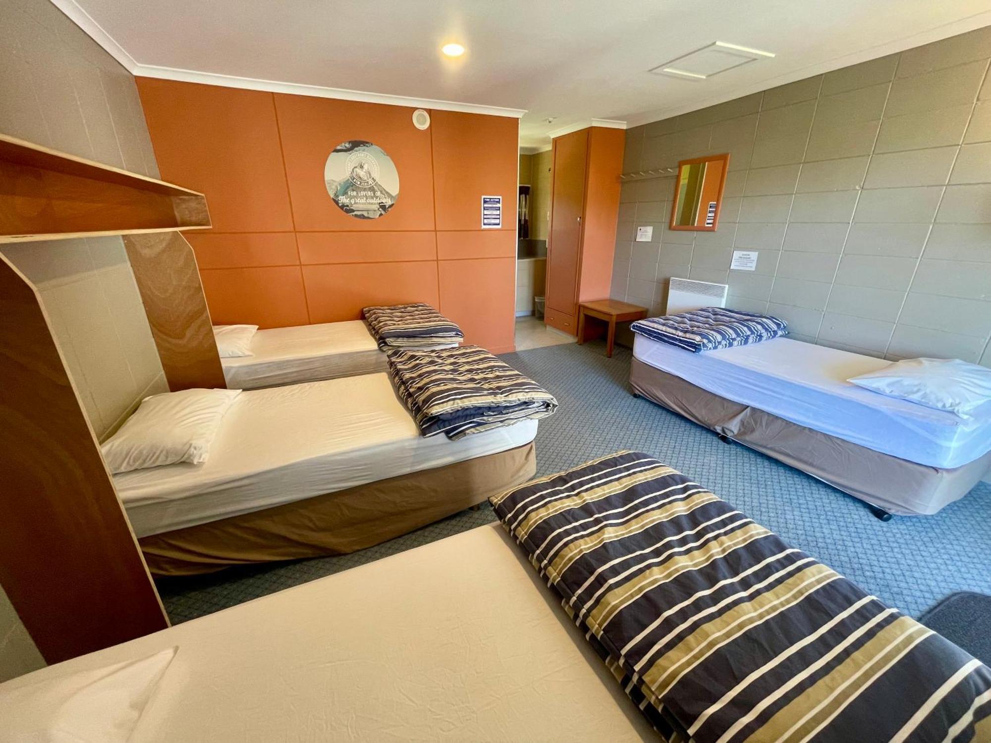 Single Bed in 4 Bed Mixed Dormitory Room Ensuite