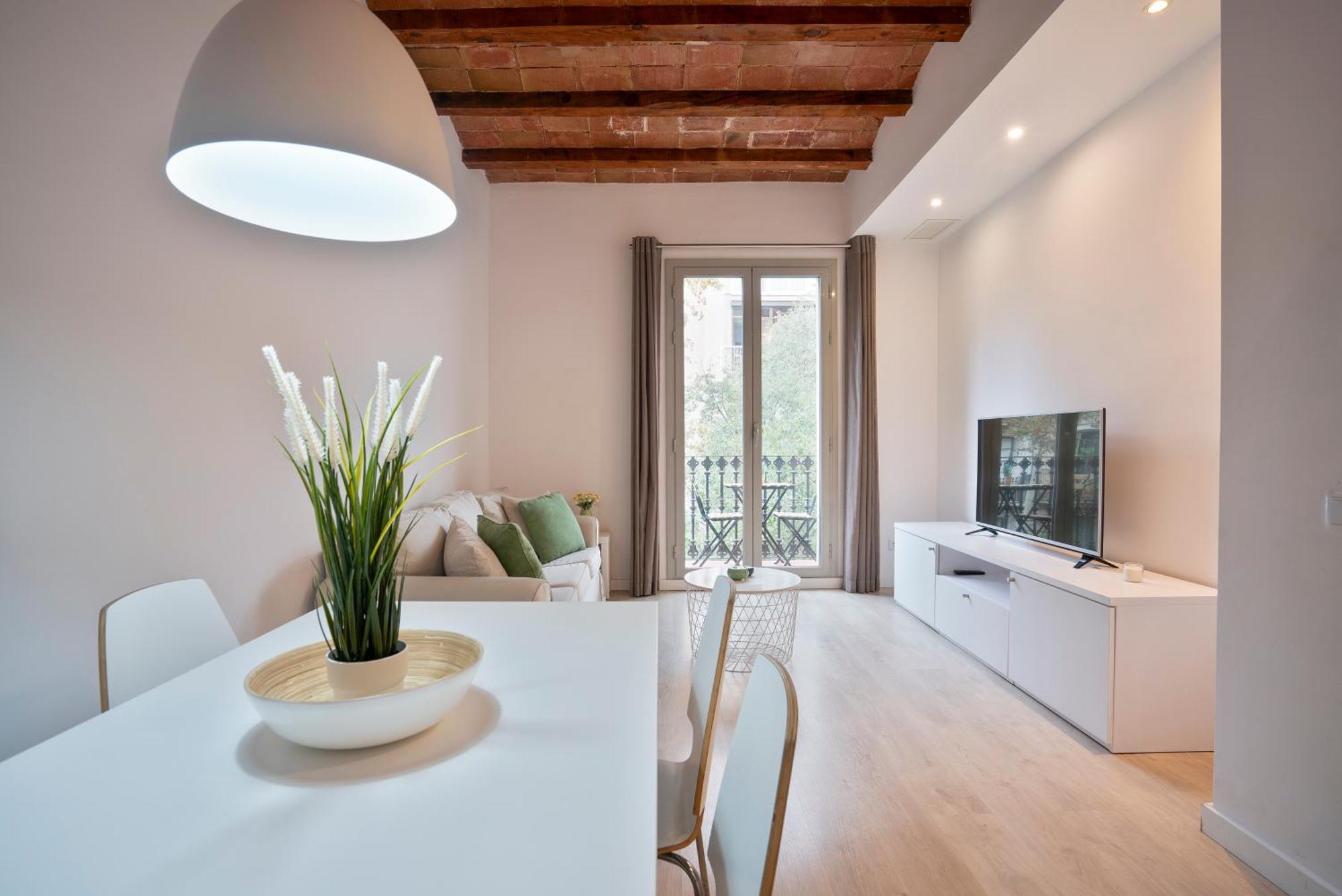 Two-Bedroom Deluxe Apartment