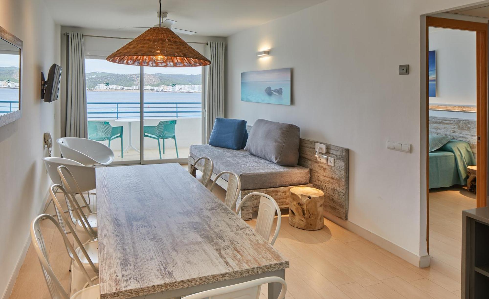 Three-Bedroom Apartment with Balcony