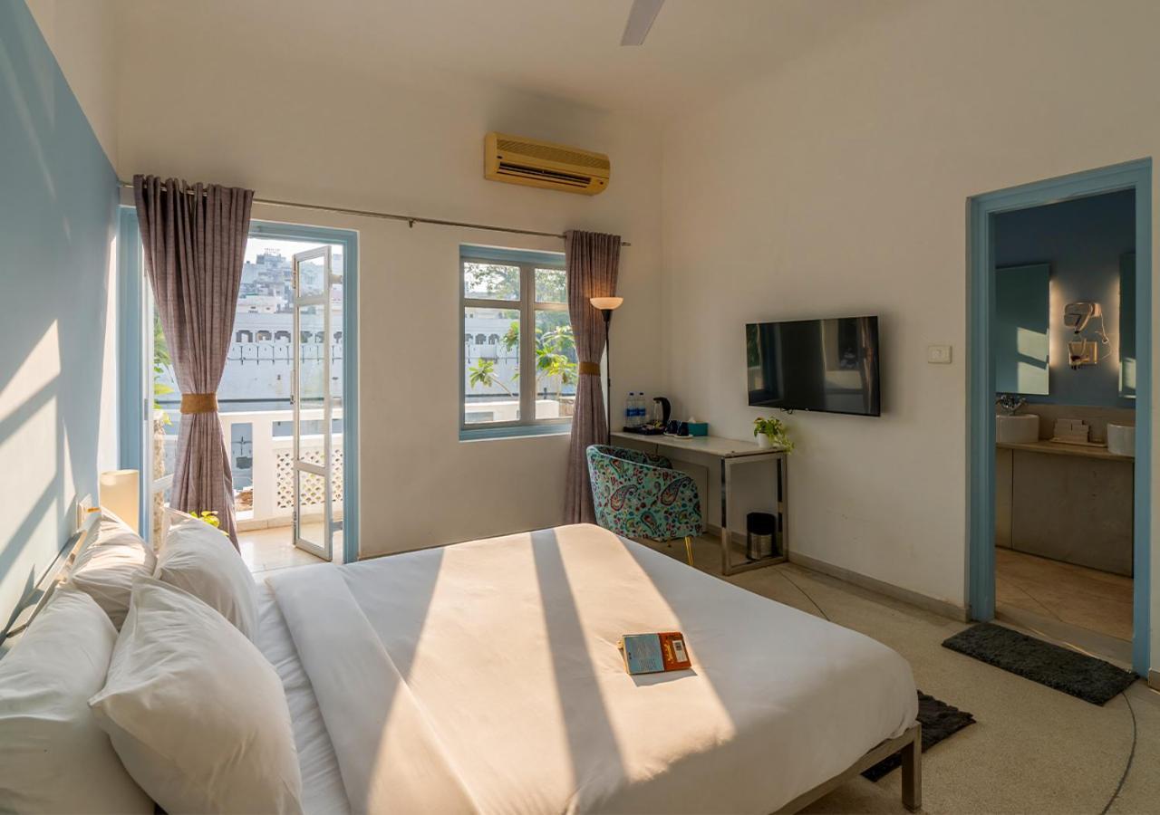 Superior Room with Balcony