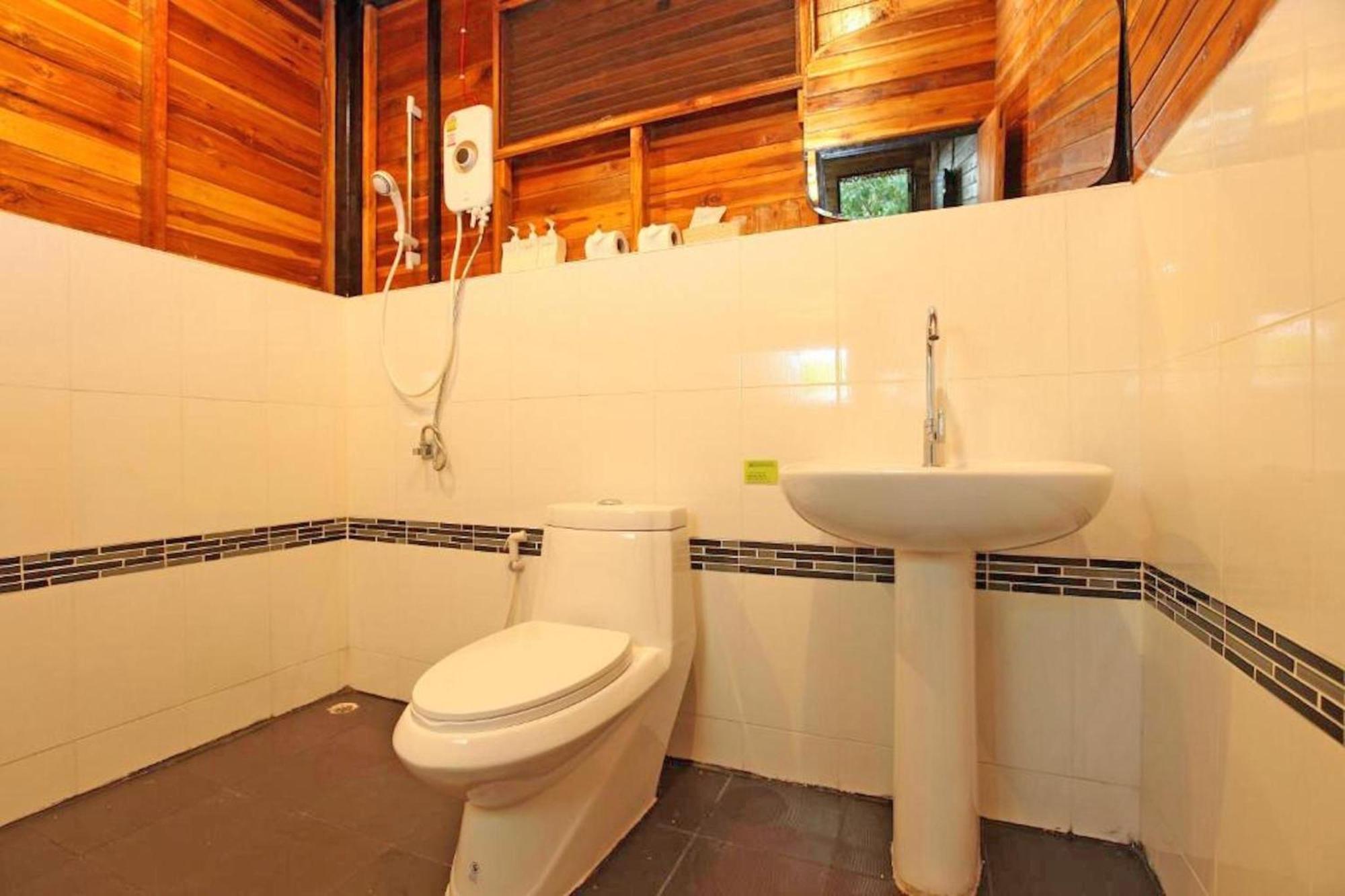 Superior Twin Room with Sea View