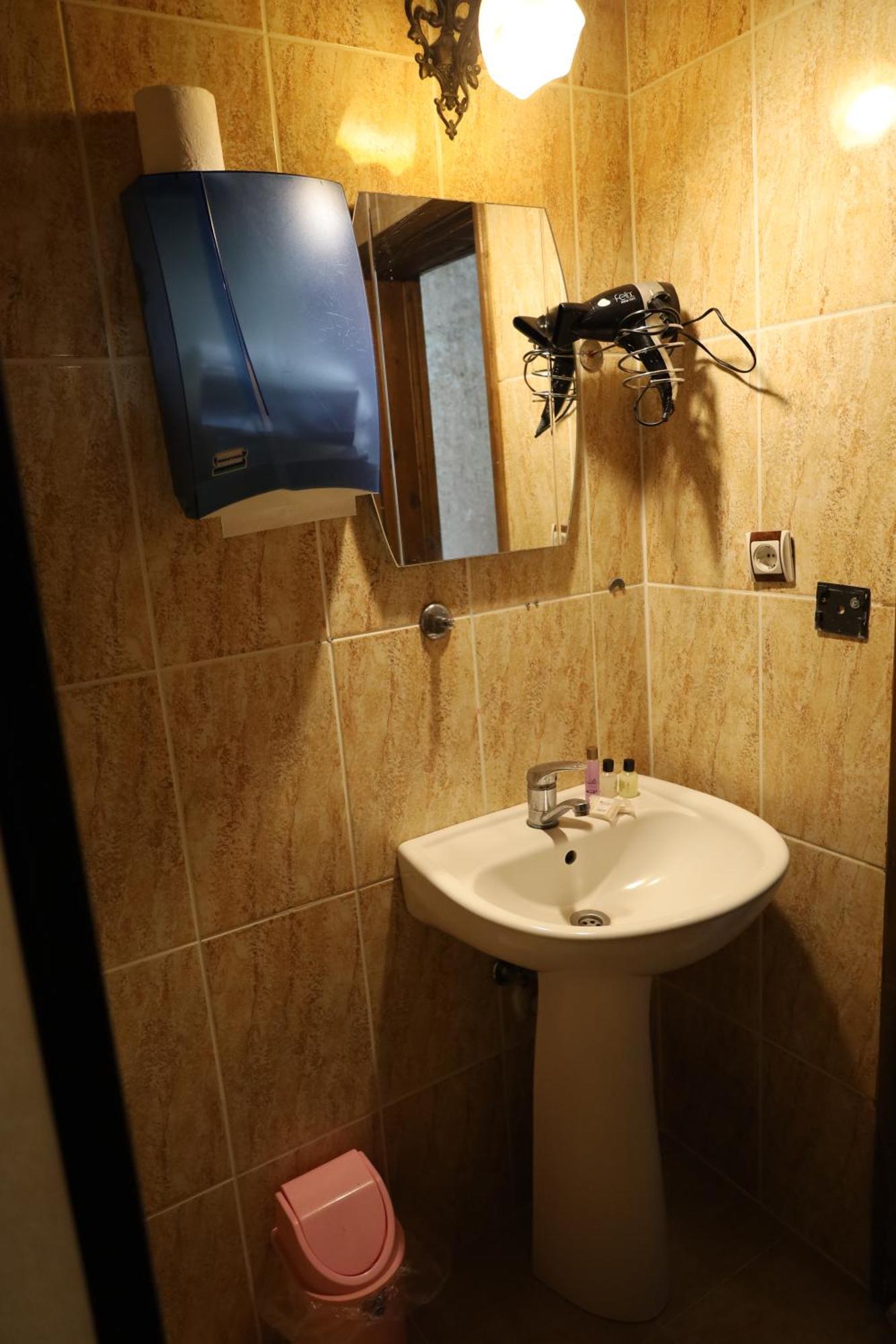 Duplex Quadruple Room