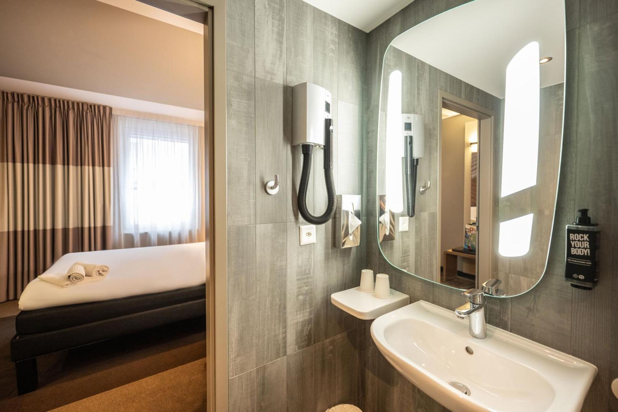 Double Room - Disability Access
