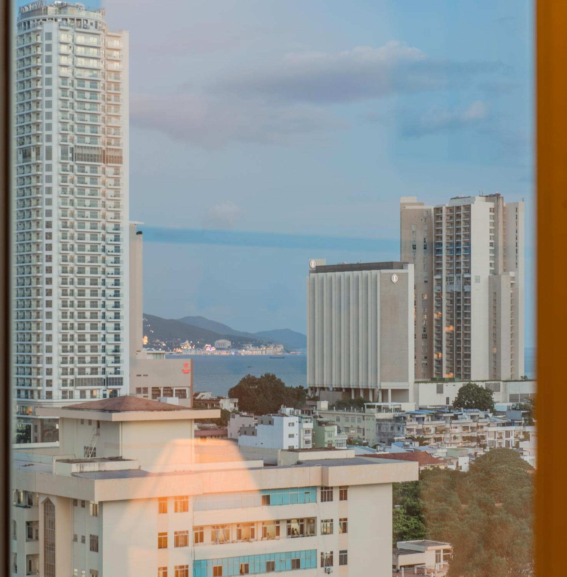 Florida Suite Partial Sea View